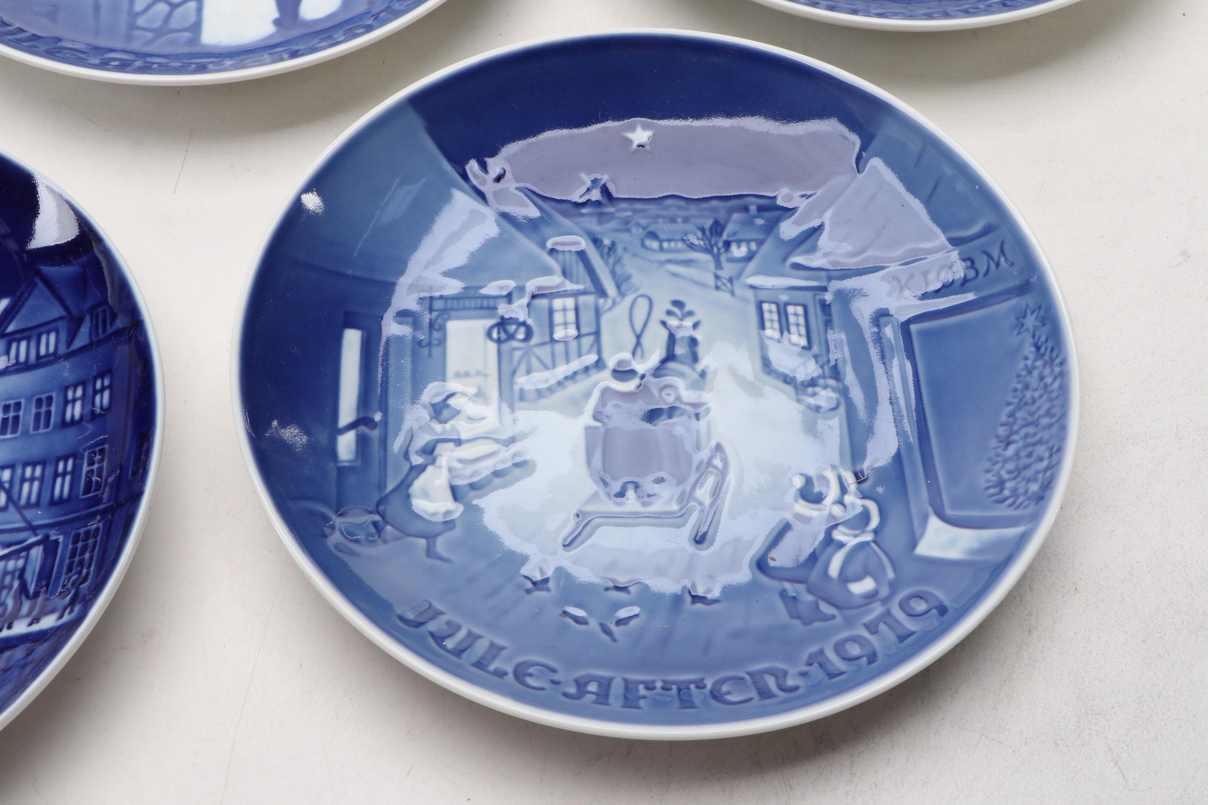 Bing & Grøndahl Annual Christmas Plates, Mid-Late 20th Century