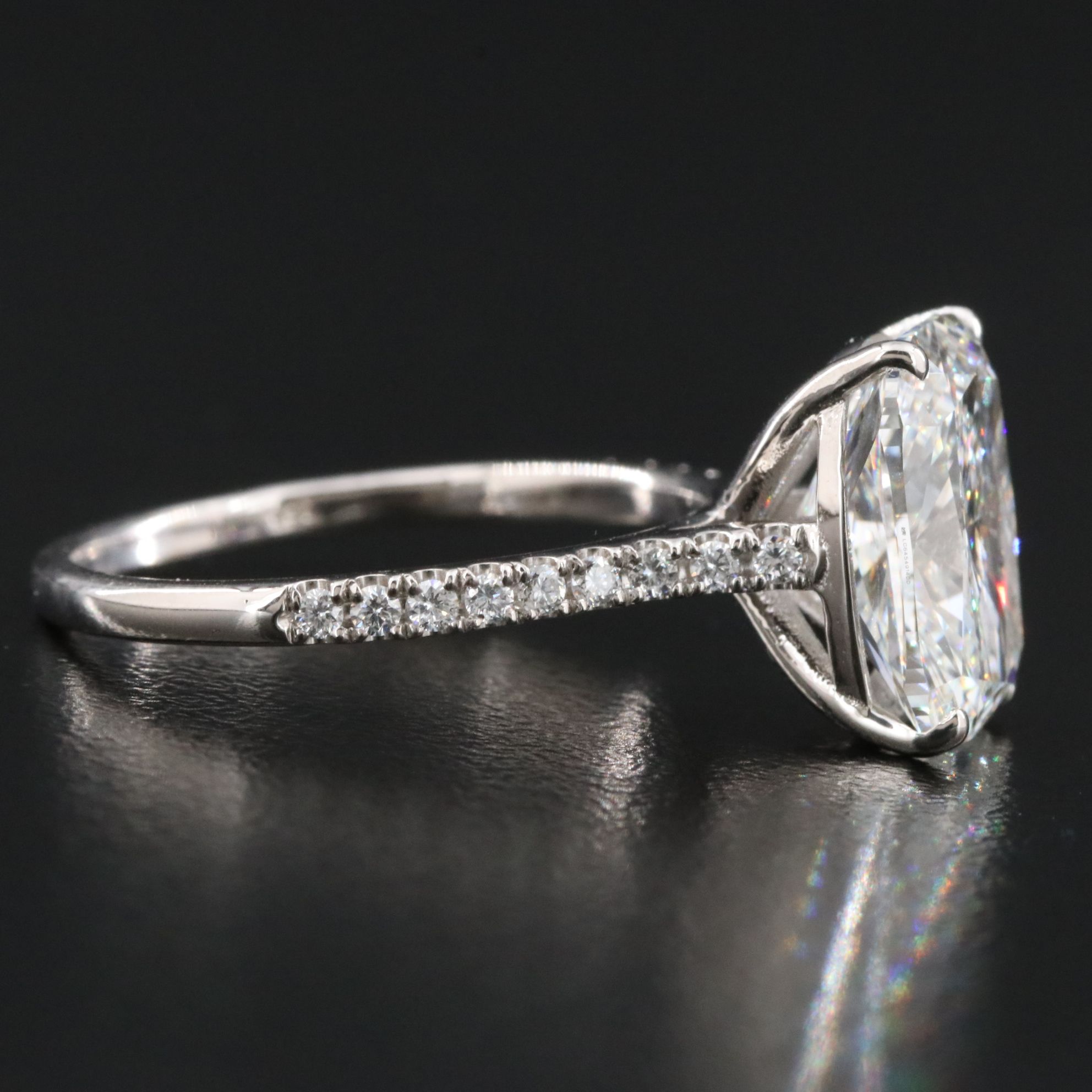 18K 5.19 CTW Lab Grown Diamond Ring with IGI Report