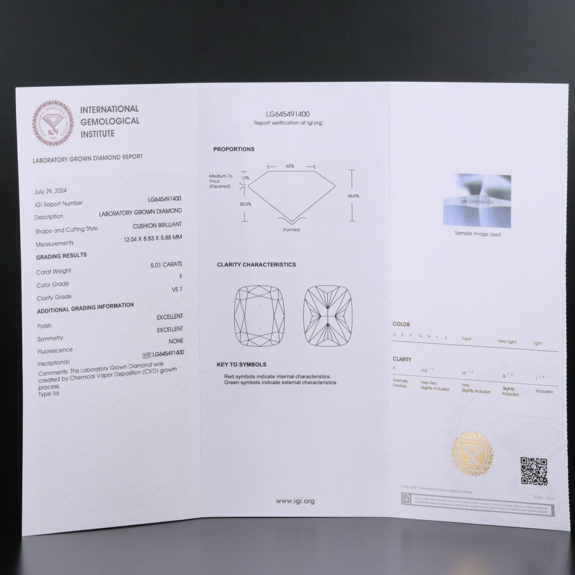 18K 5.19 CTW Lab Grown Diamond Ring with IGI Report