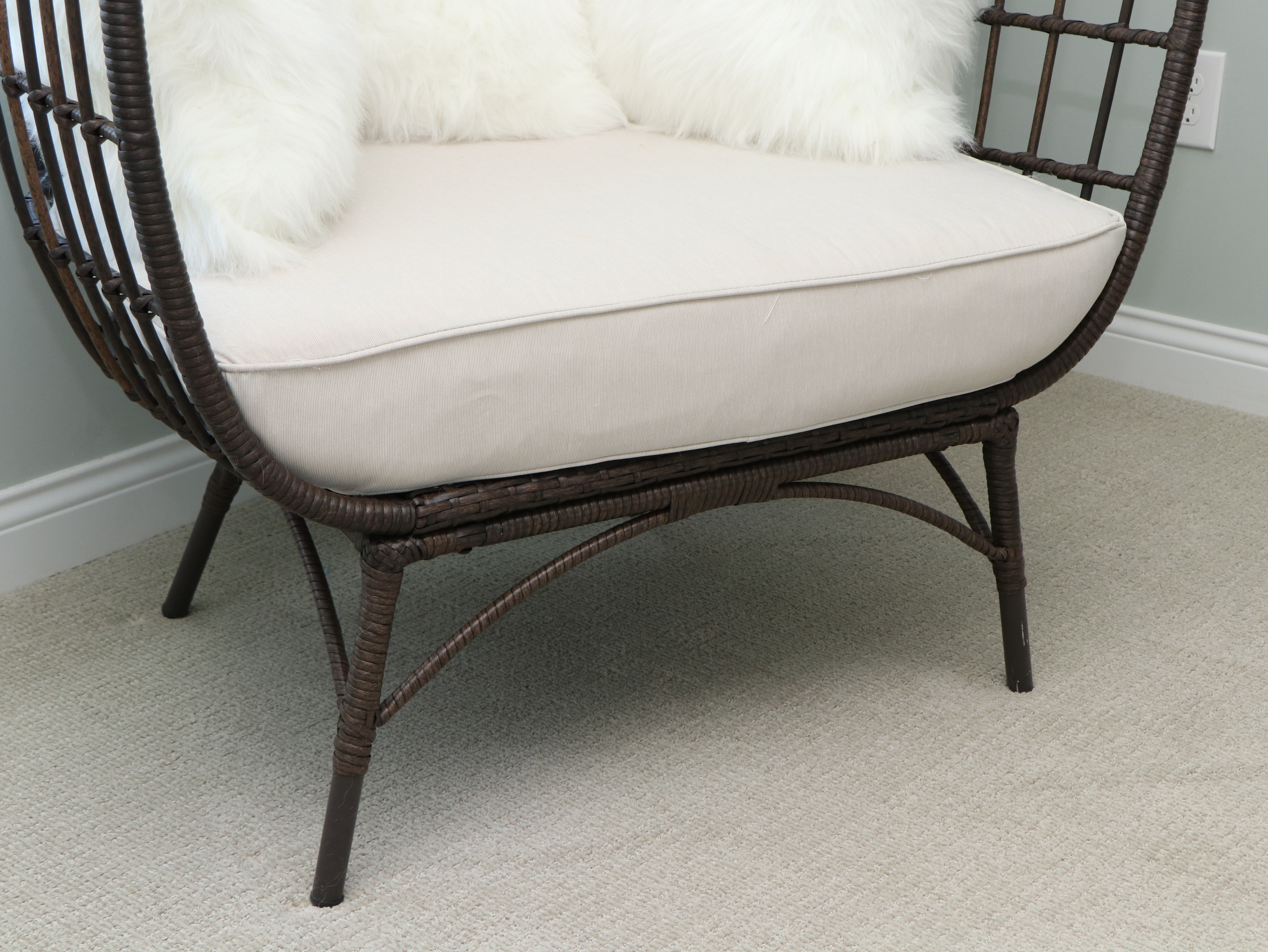 PE Rattan Egg Chair with Faux Fur Pillows