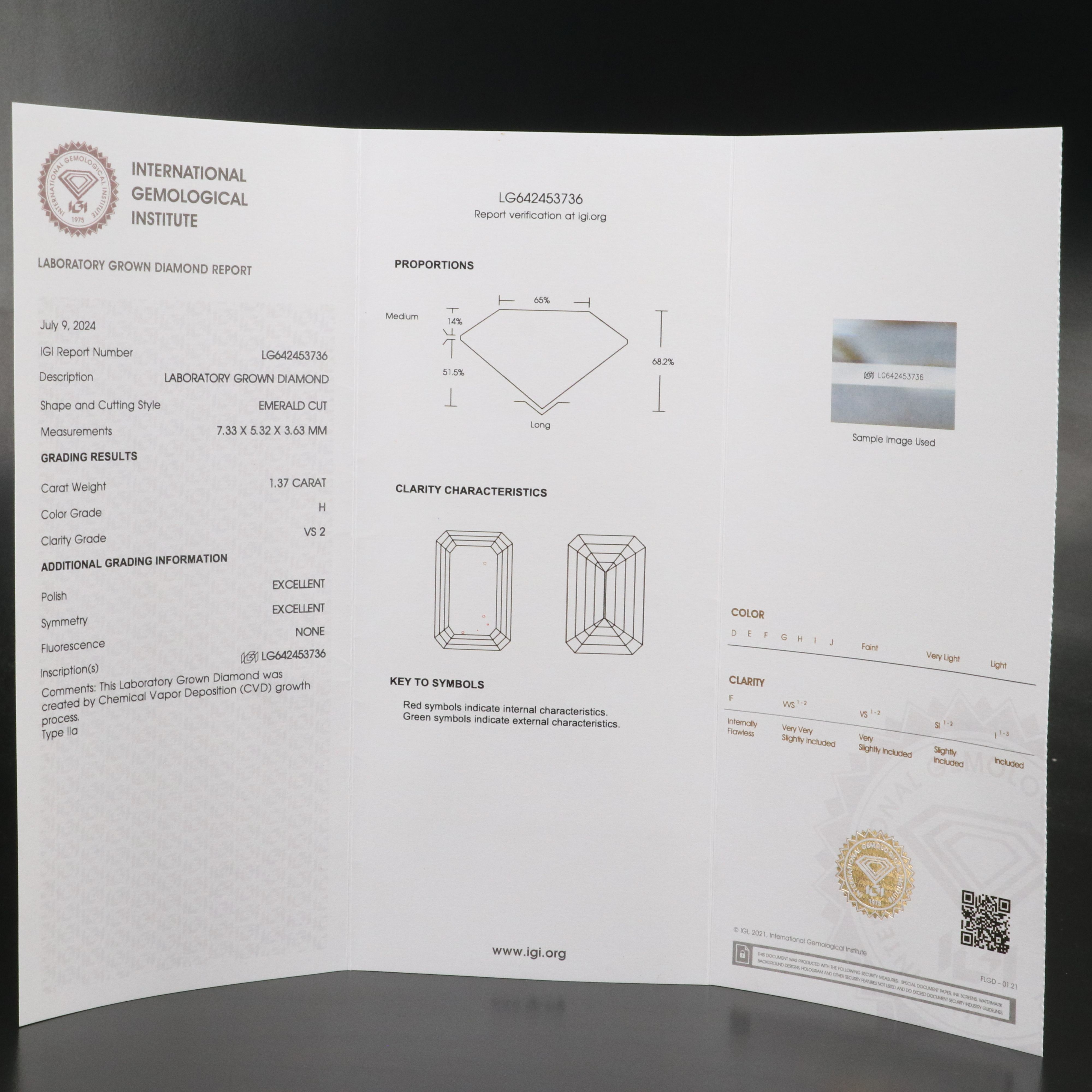 Loose 1.37 CT Lab Grown Diamond with IGI Report