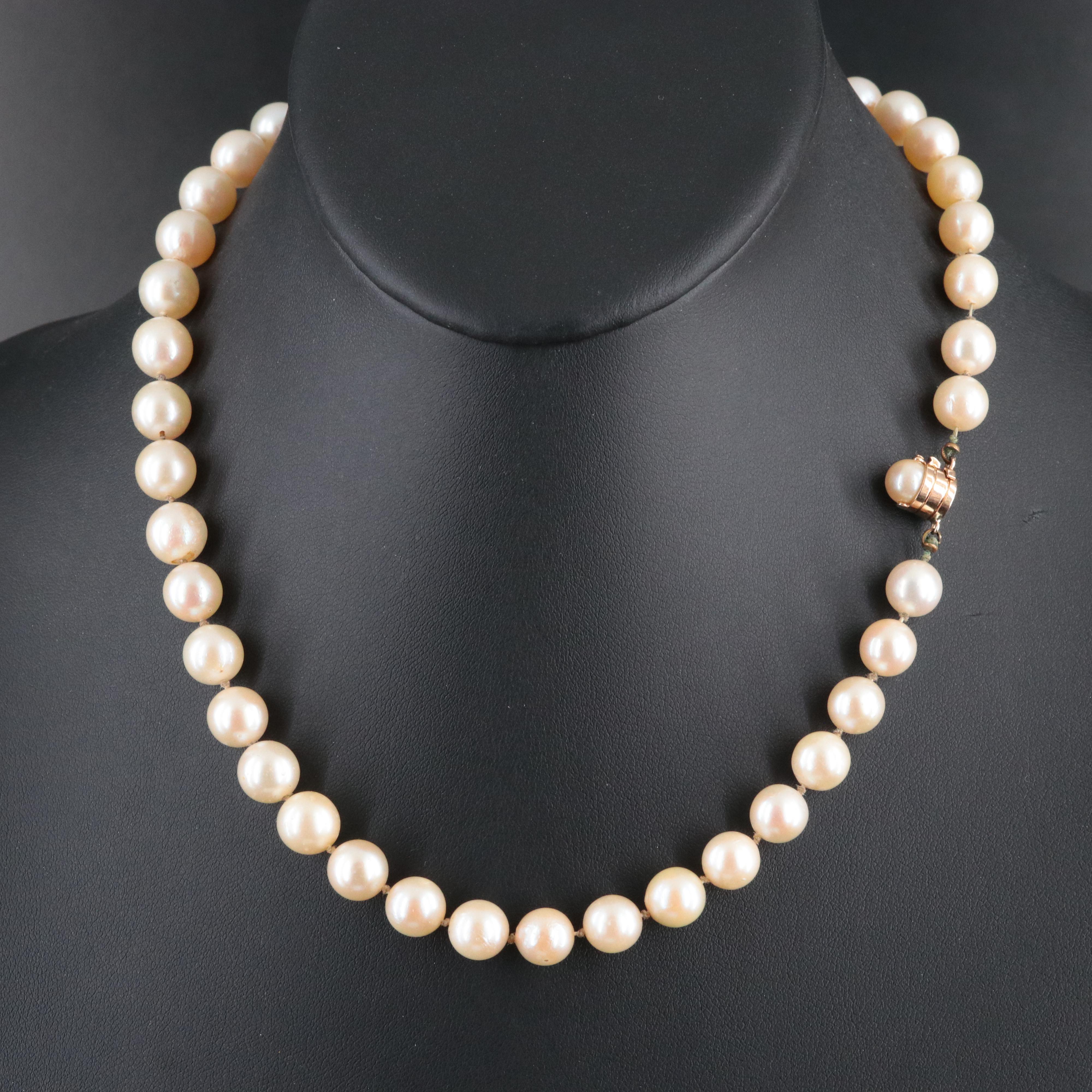 Pearl Necklace with 18K Clasp