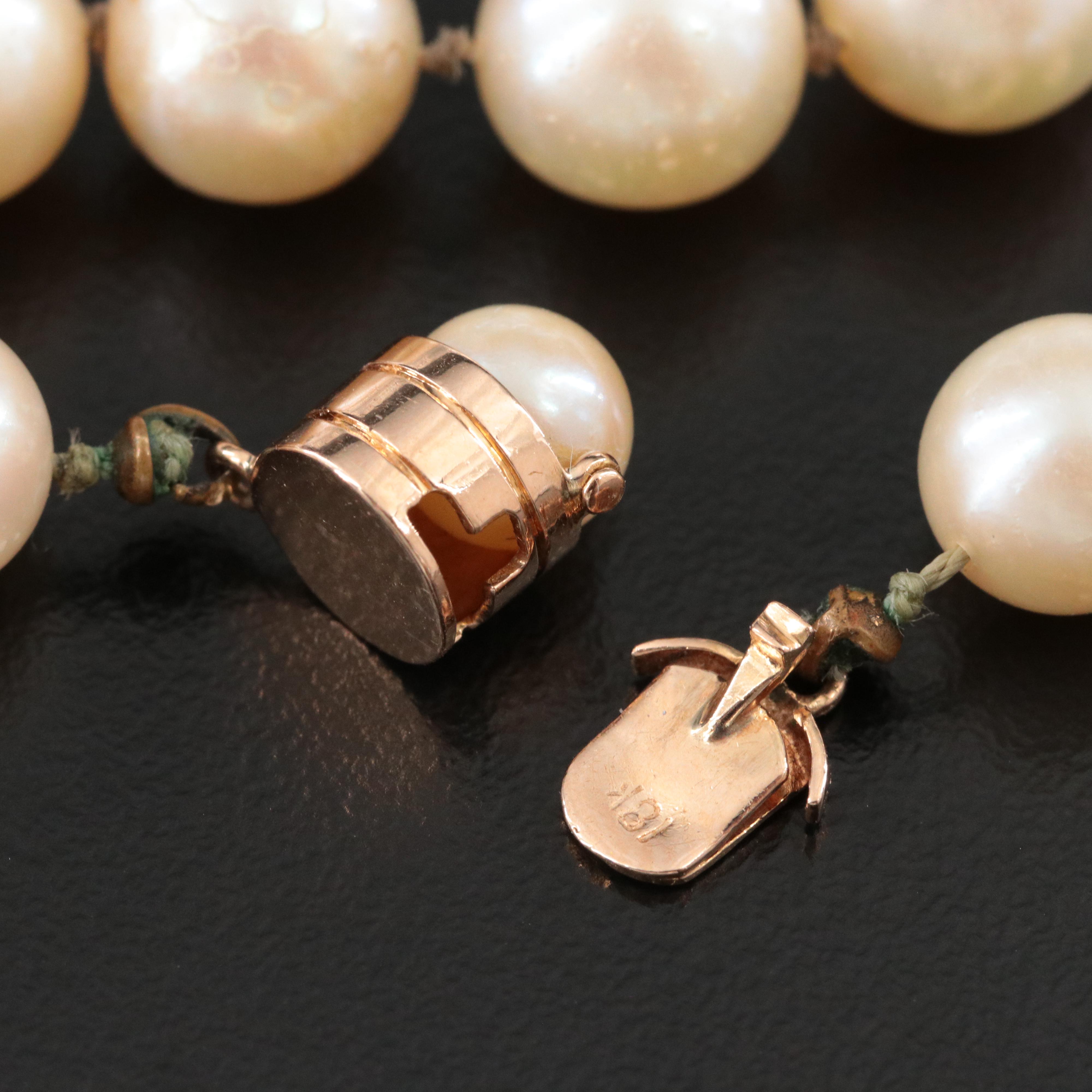 Pearl Necklace with 18K Clasp