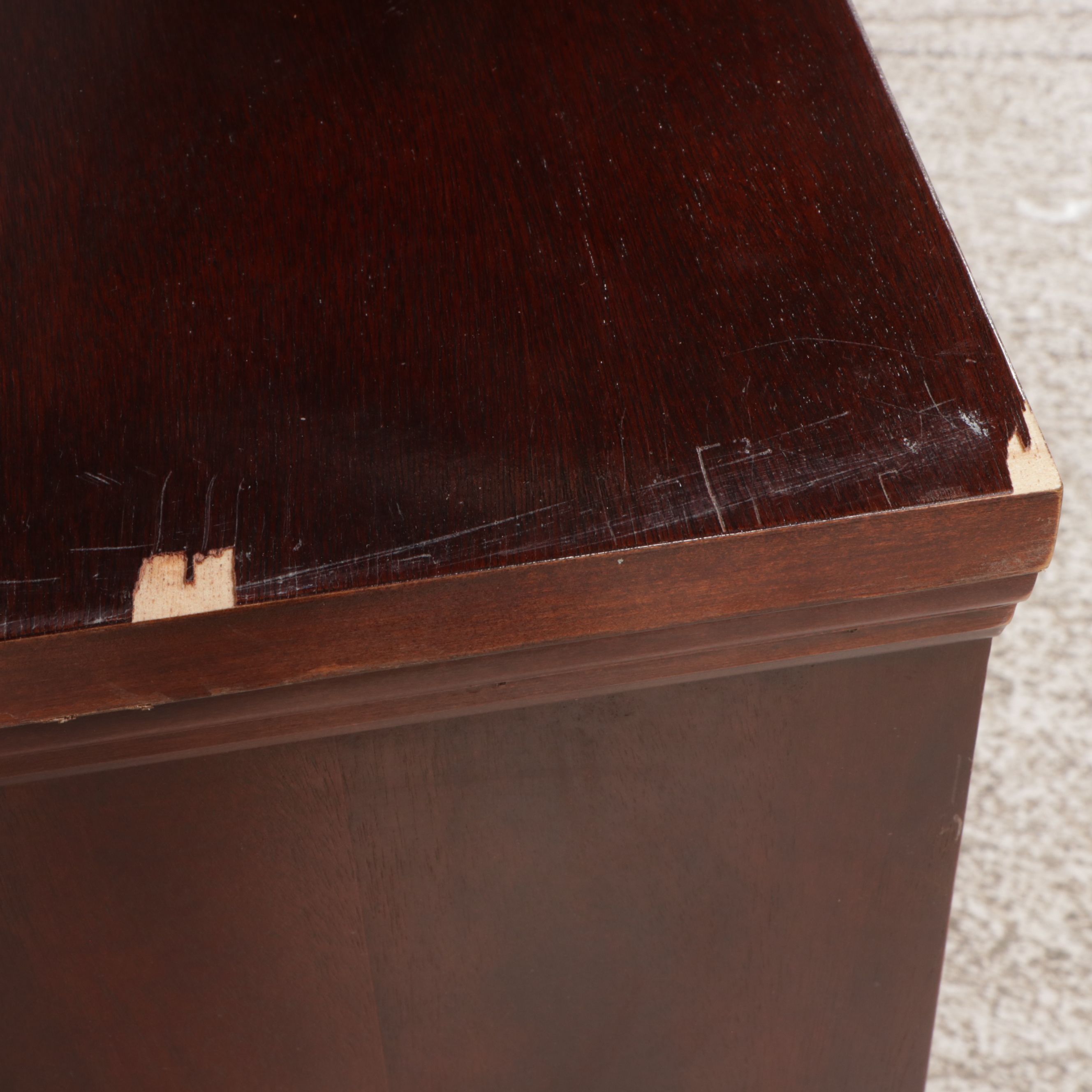 Bernhardt Chippendale Style Mahogany China Cabinet