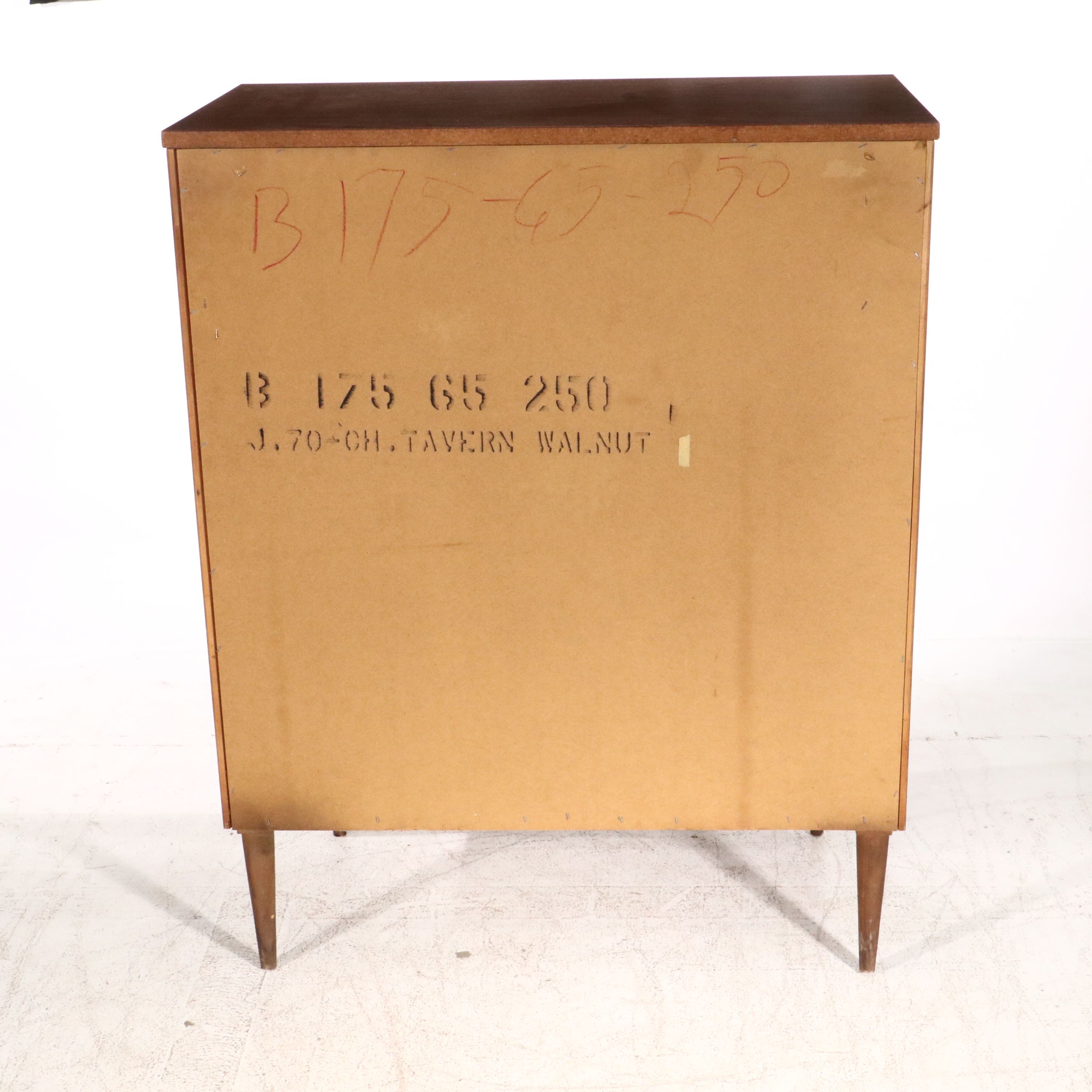 Bassett Furniture Mid Century Modern Style Walnut Chest of Drawers