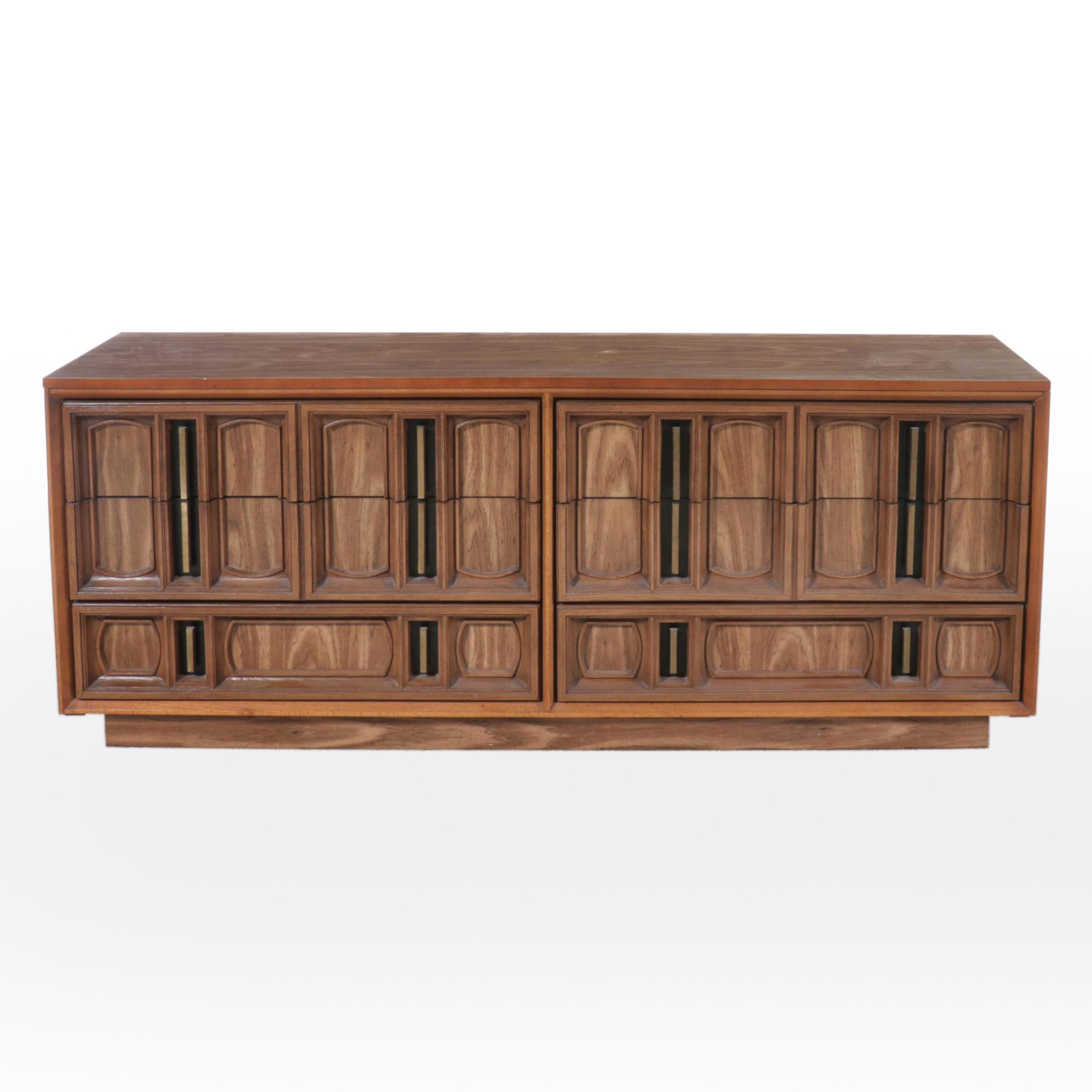 Bassett Furniture "Penthouse Pecan" Dresser with Mirror, Mid to Late 20th C.