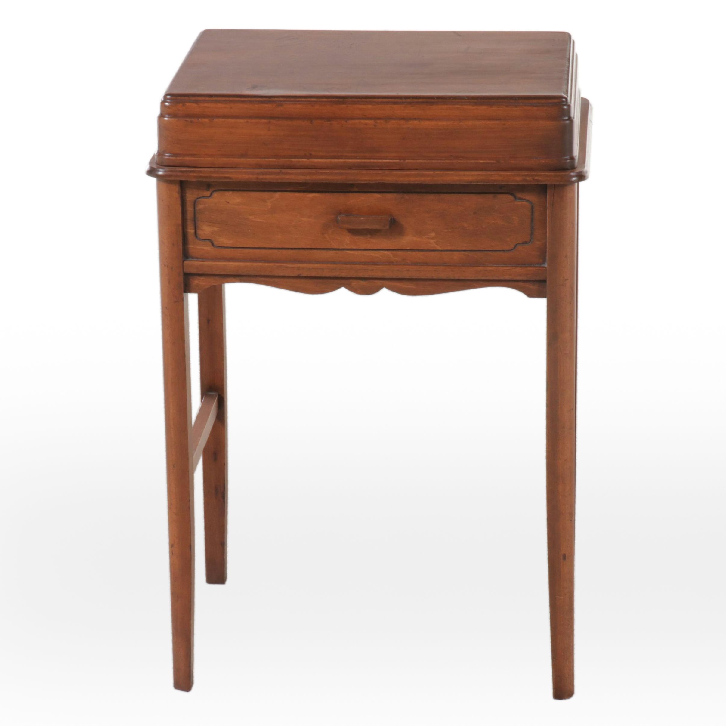 Hepplewhite Style Refurbished Mahogany Cellarette