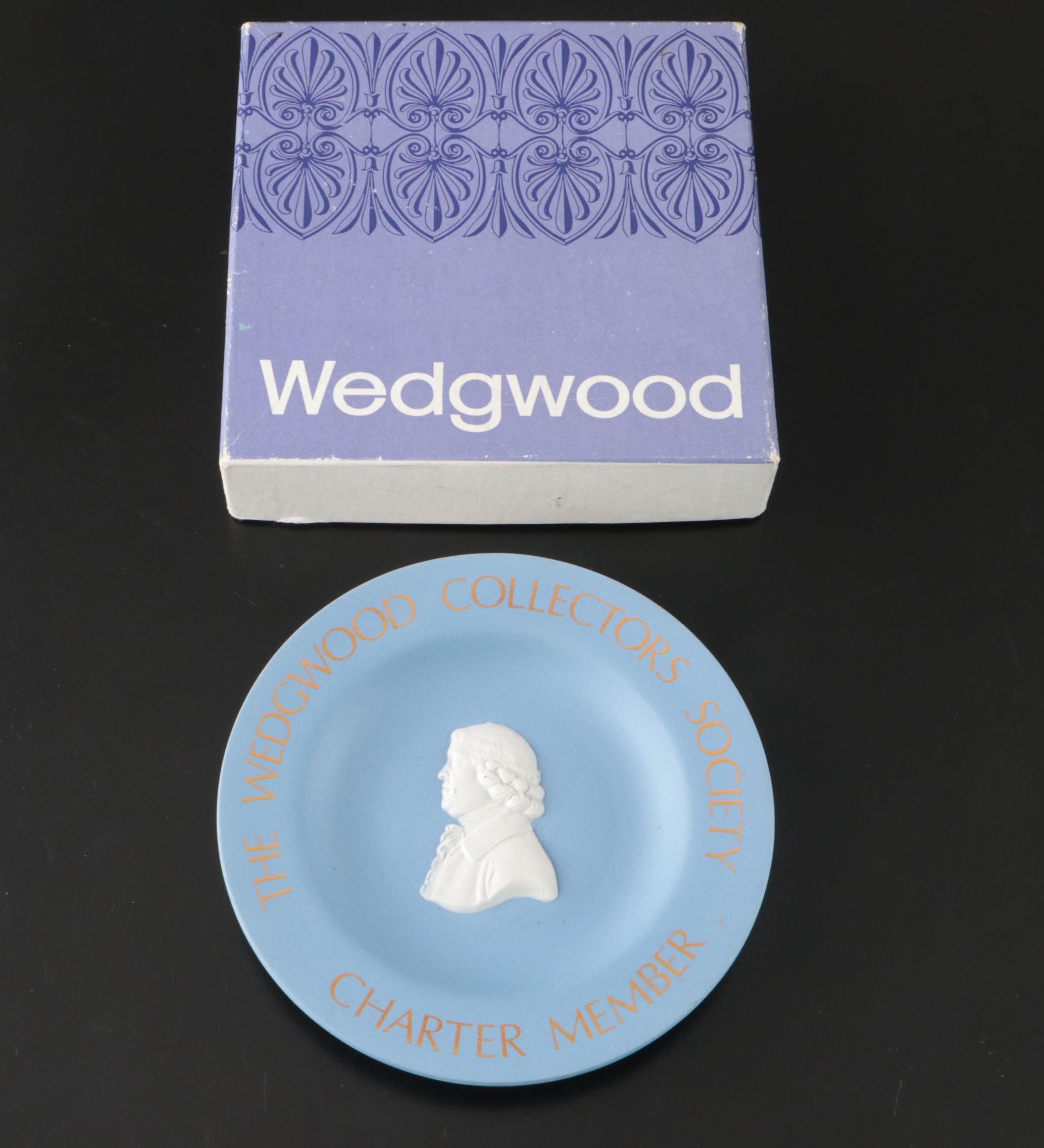Wedgwood "Charter Member" Stoneware Plate and "Windsor" Porcelain Gravy Boat
