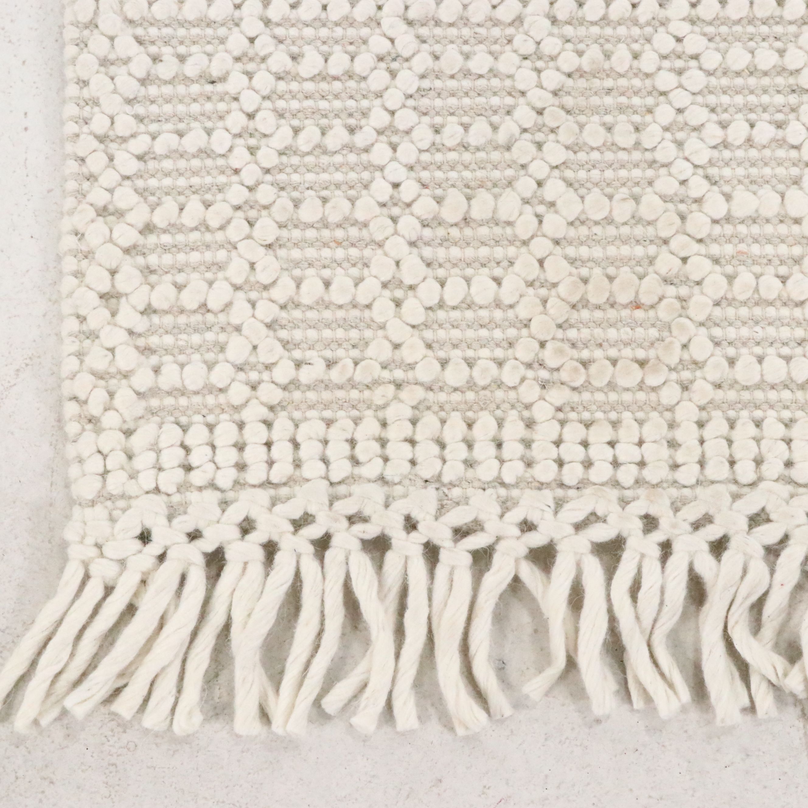 2' x 8'6 Hand-Knotted Safavieh "Natura" Carpet Runner