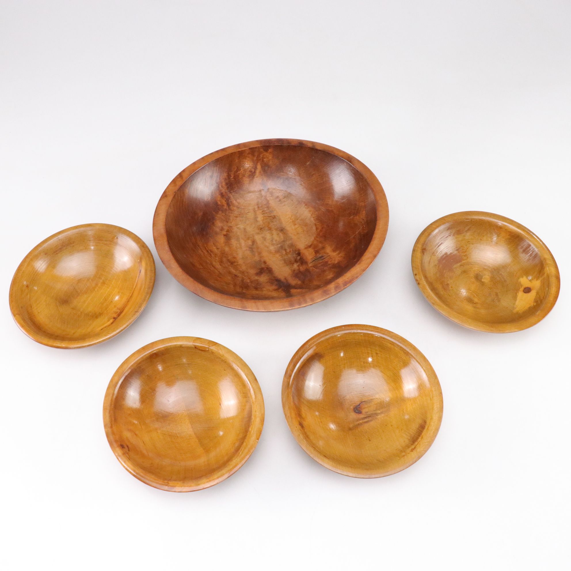 Holland Mold Ceramic "Lettuce" Covered Casserole with Soup Cups and Salad Bowls