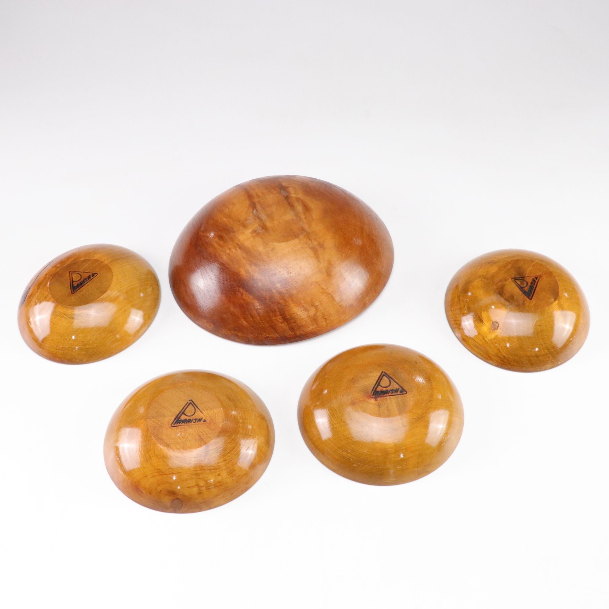 Holland Mold Ceramic "Lettuce" Covered Casserole with Soup Cups and Salad Bowls