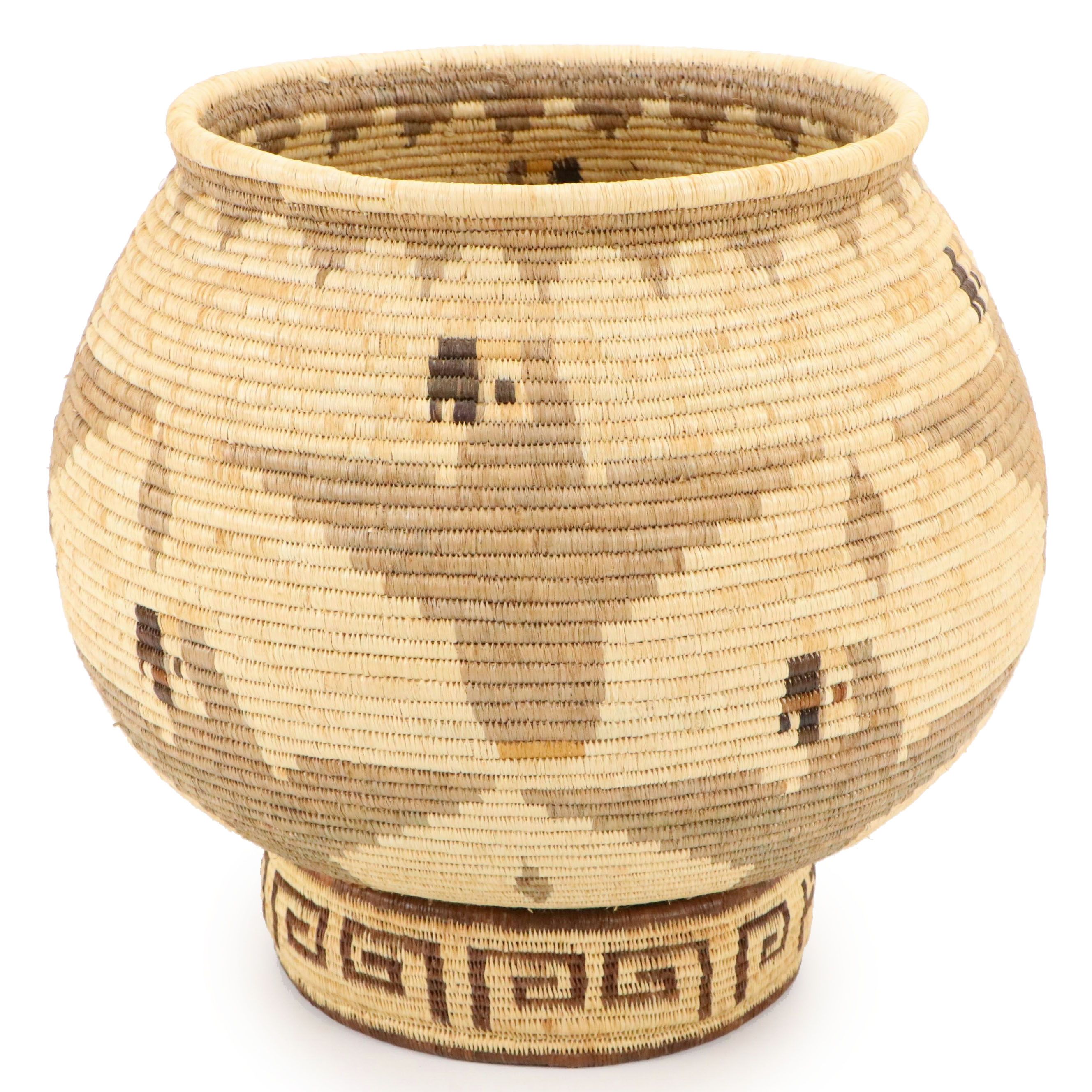 Panamanian Wounaan "Hōsig di" Fine Handwoven Palm Fiber Parrot Basket & Collar