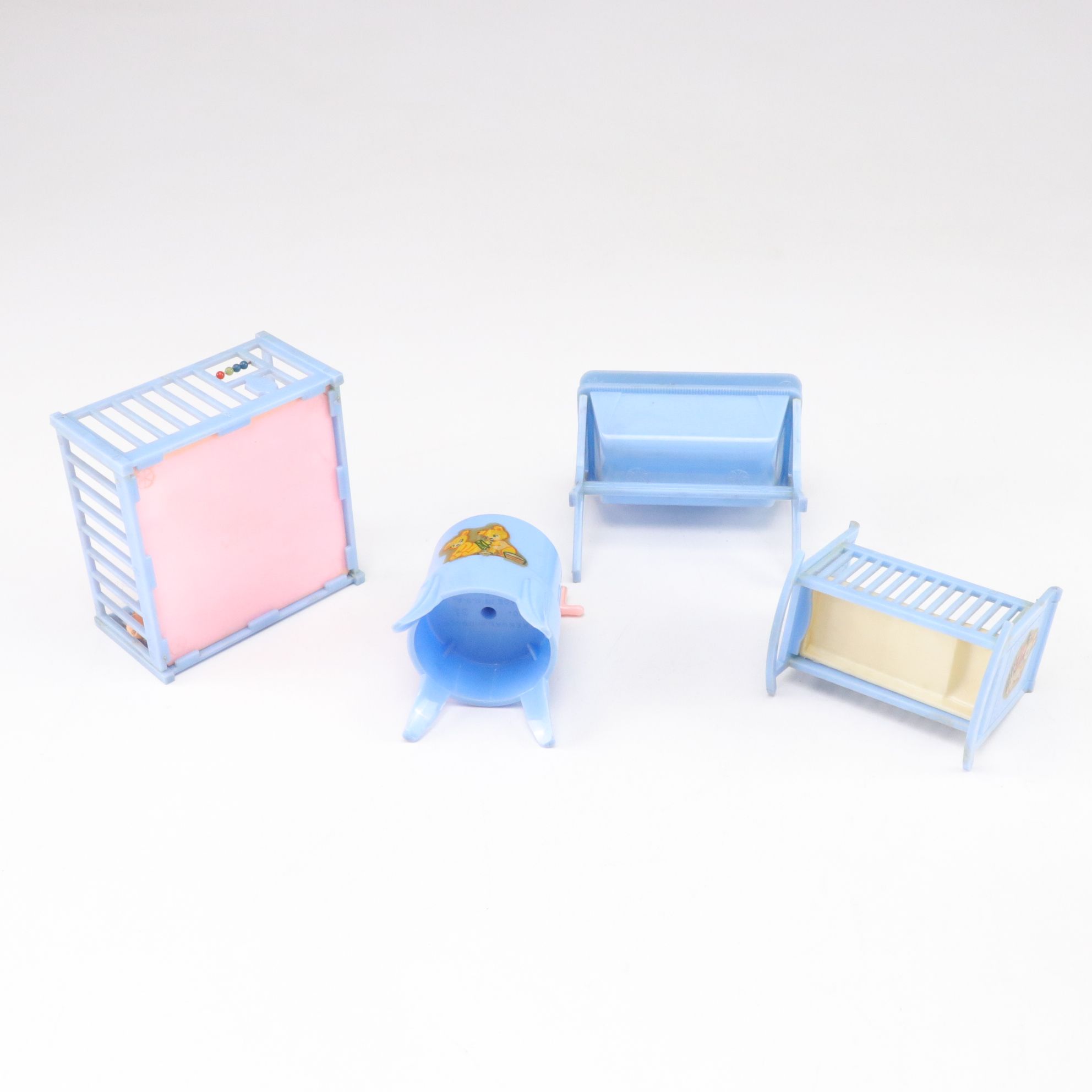 "Right On" and "Blockhead!" Puzzle Games with Doll House Furniture & More Games