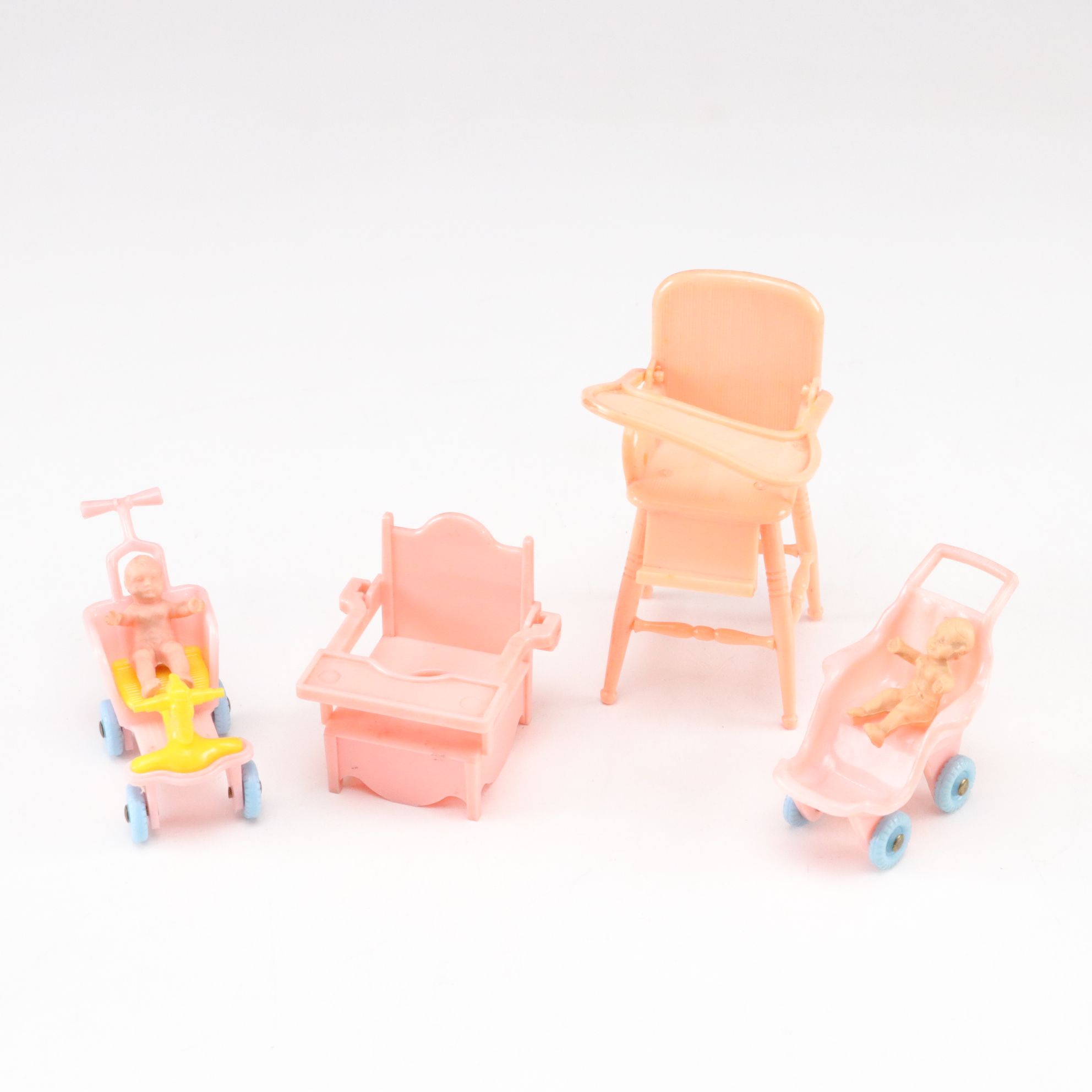 "Right On" and "Blockhead!" Puzzle Games with Doll House Furniture & More Games