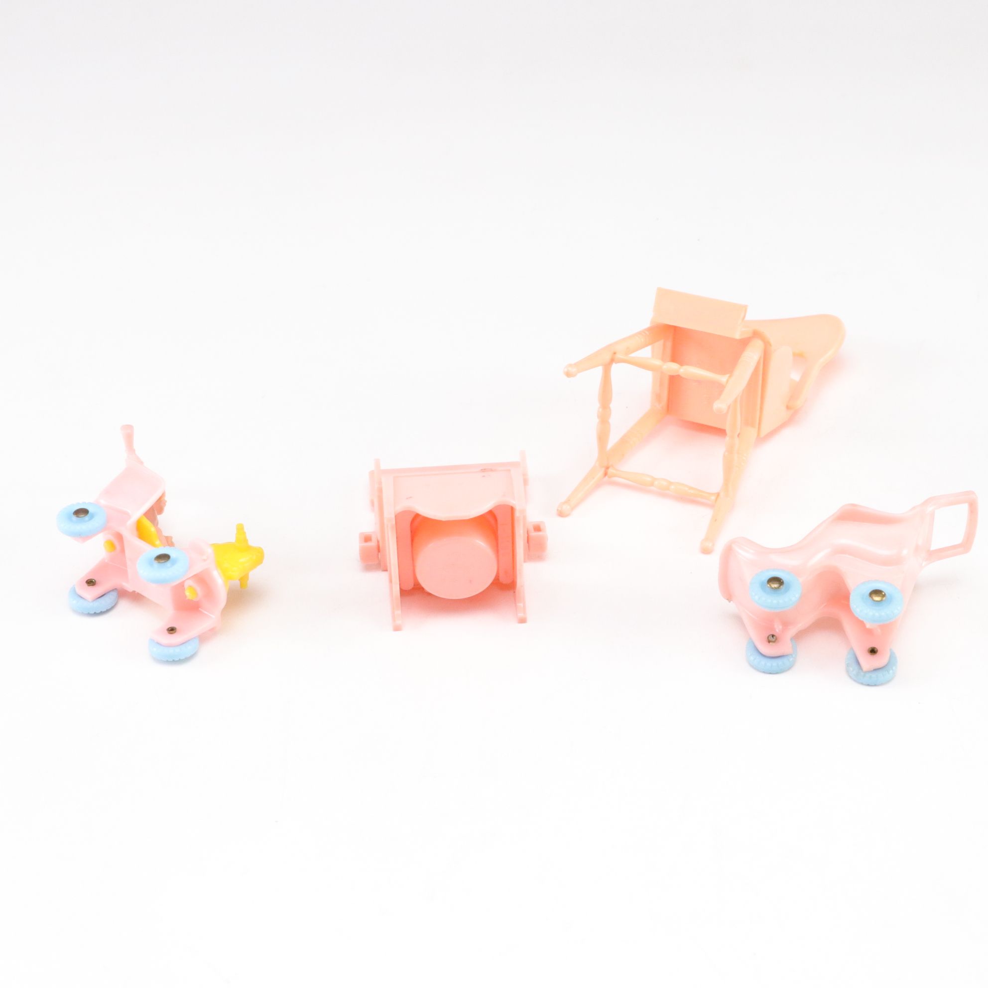 "Right On" and "Blockhead!" Puzzle Games with Doll House Furniture & More Games