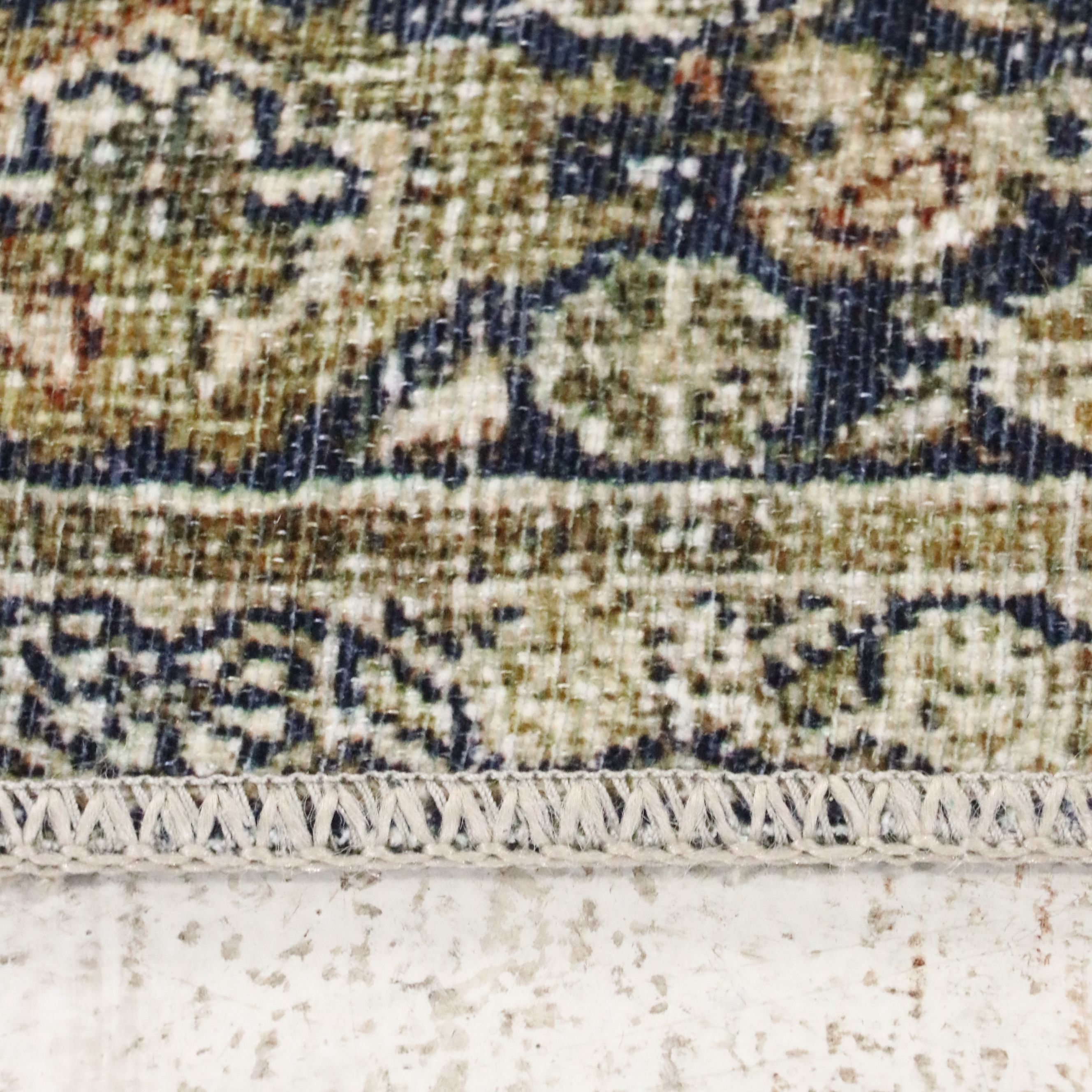 5' x 7'5 Machine Made Loloi "Layla" Area Rug