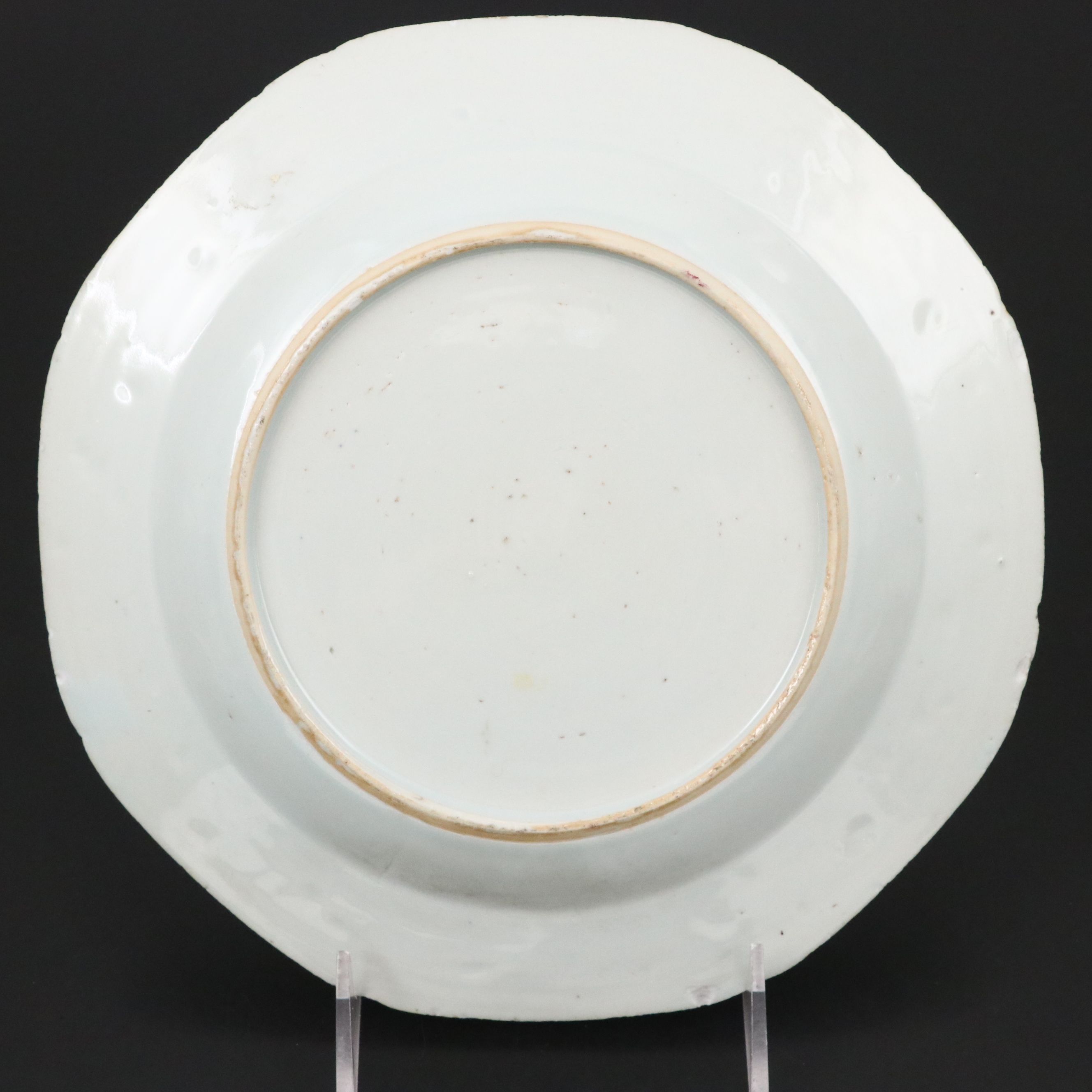 Antique Chinese Export Qianlong Period Porcelain Plate and Armorial Teacups