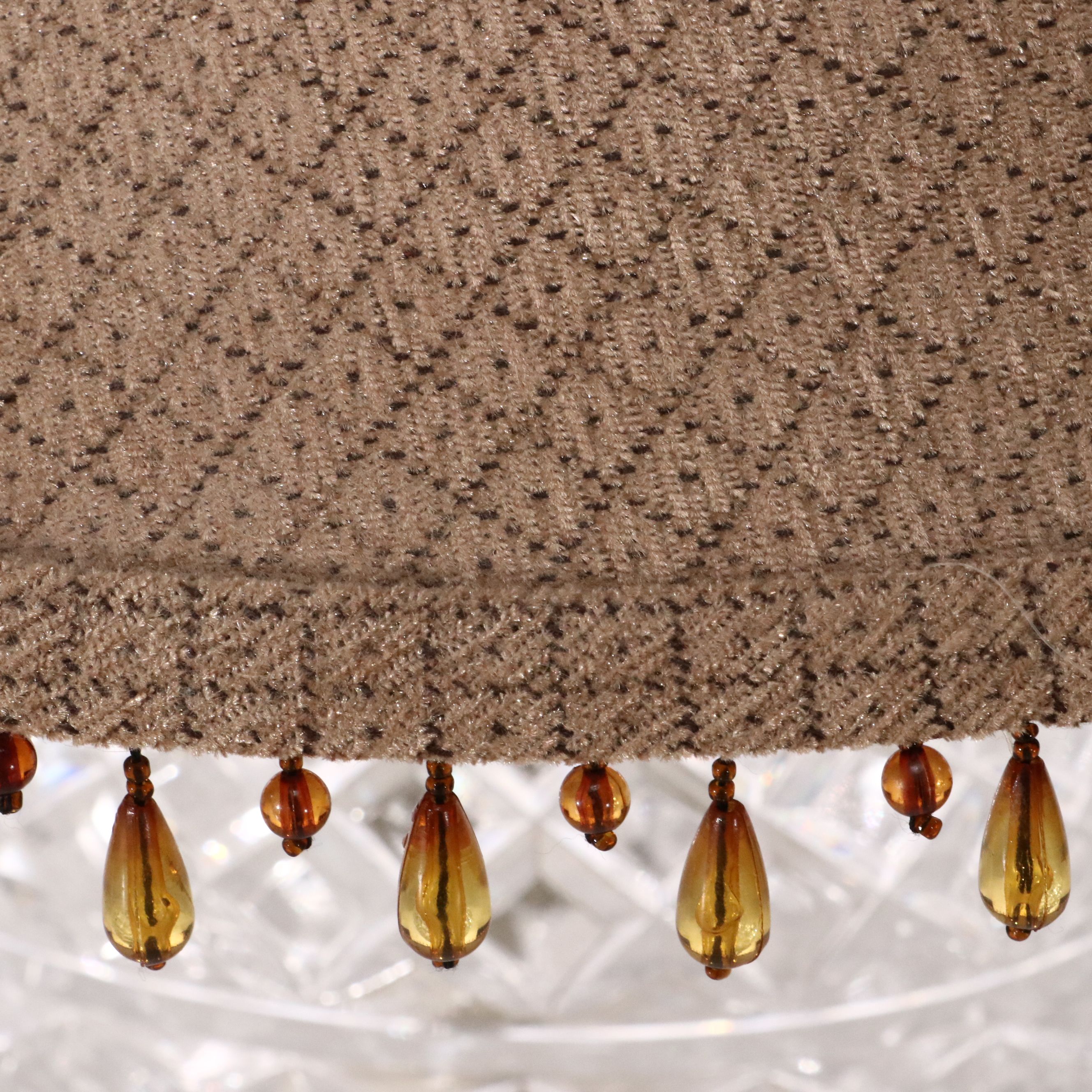 Diamond Quilt Glass Egg Vase with Decorator Shade