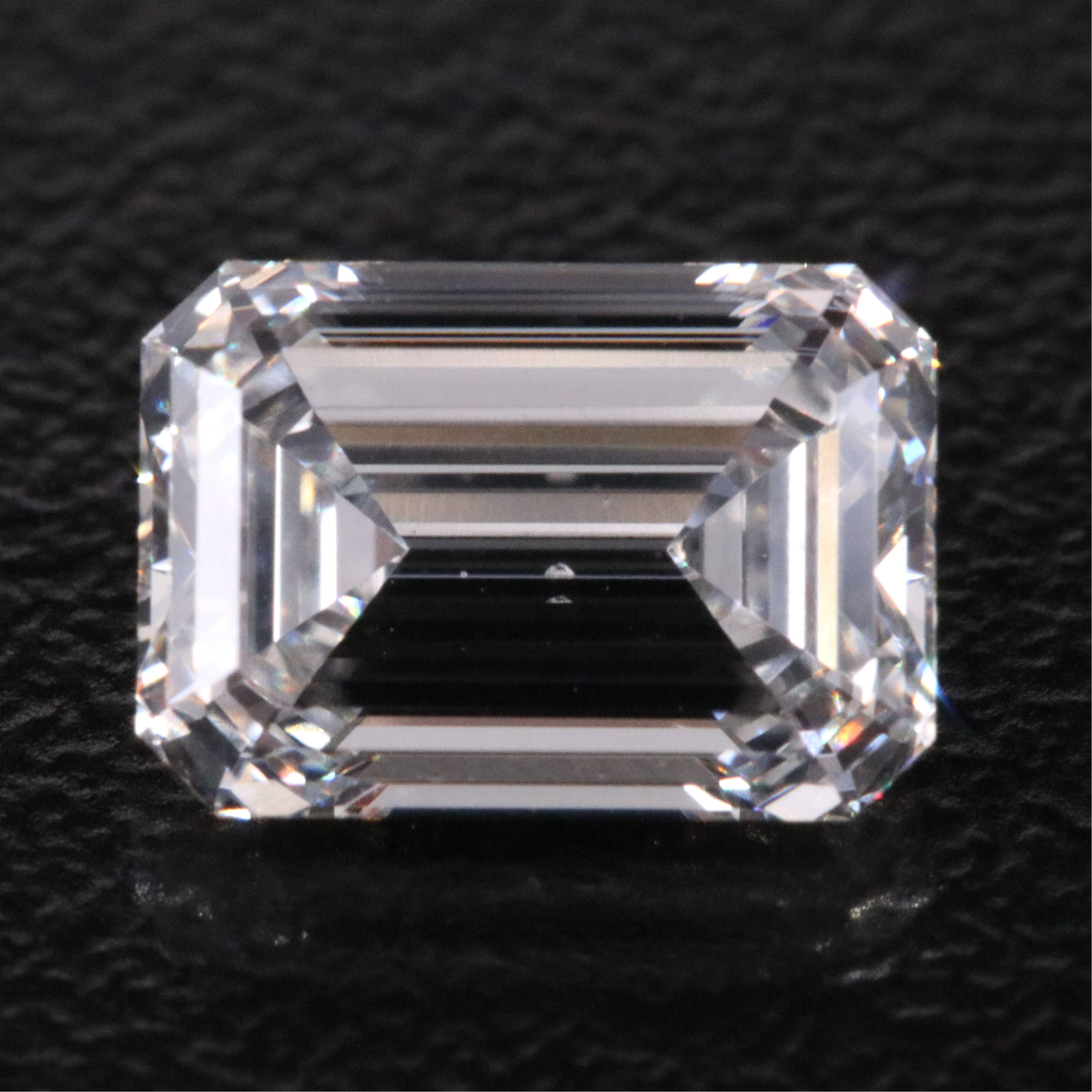 Loose 1.98 CT Lab Grown Diamond with IGI Report