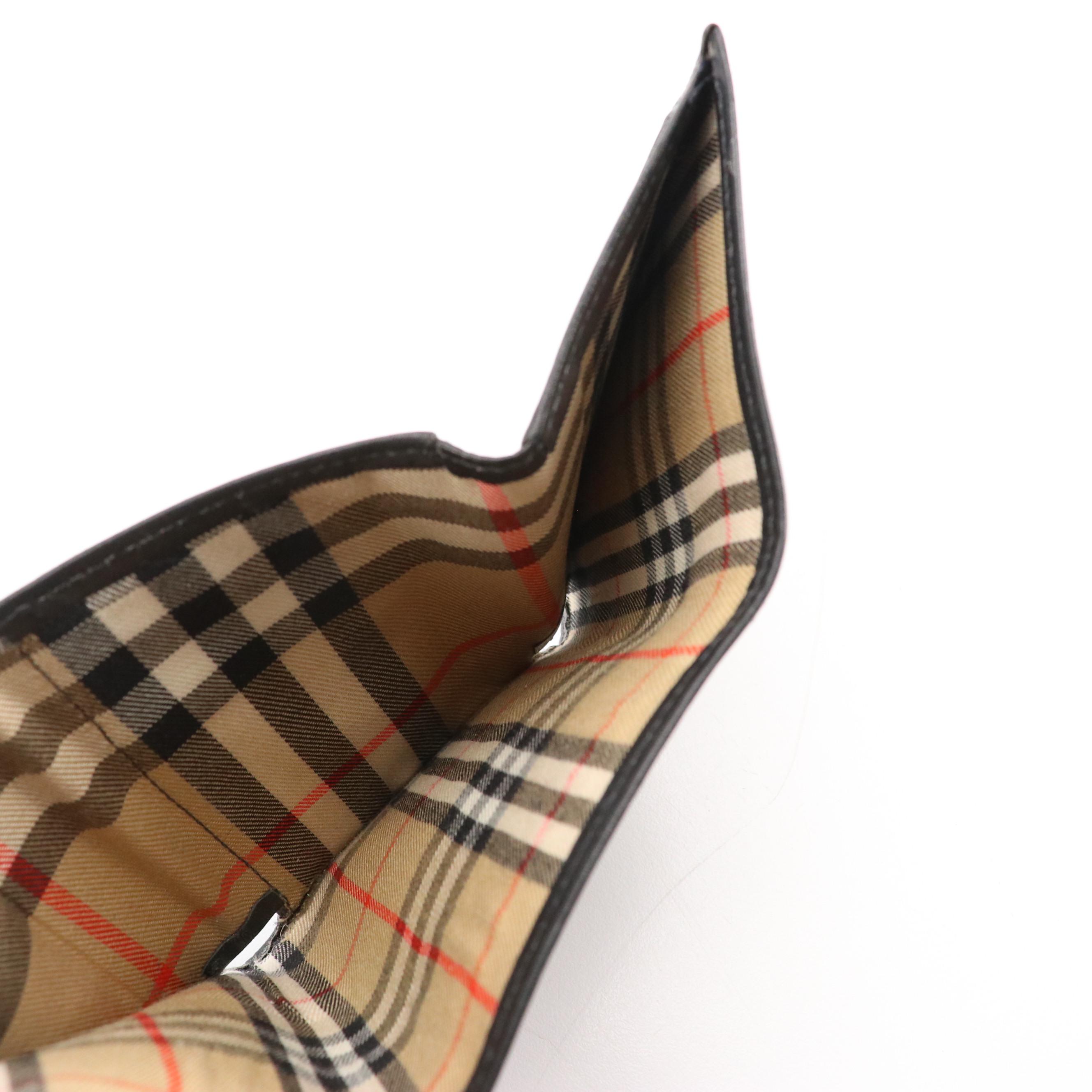 Burberrys Black Leather Trifold Wallet