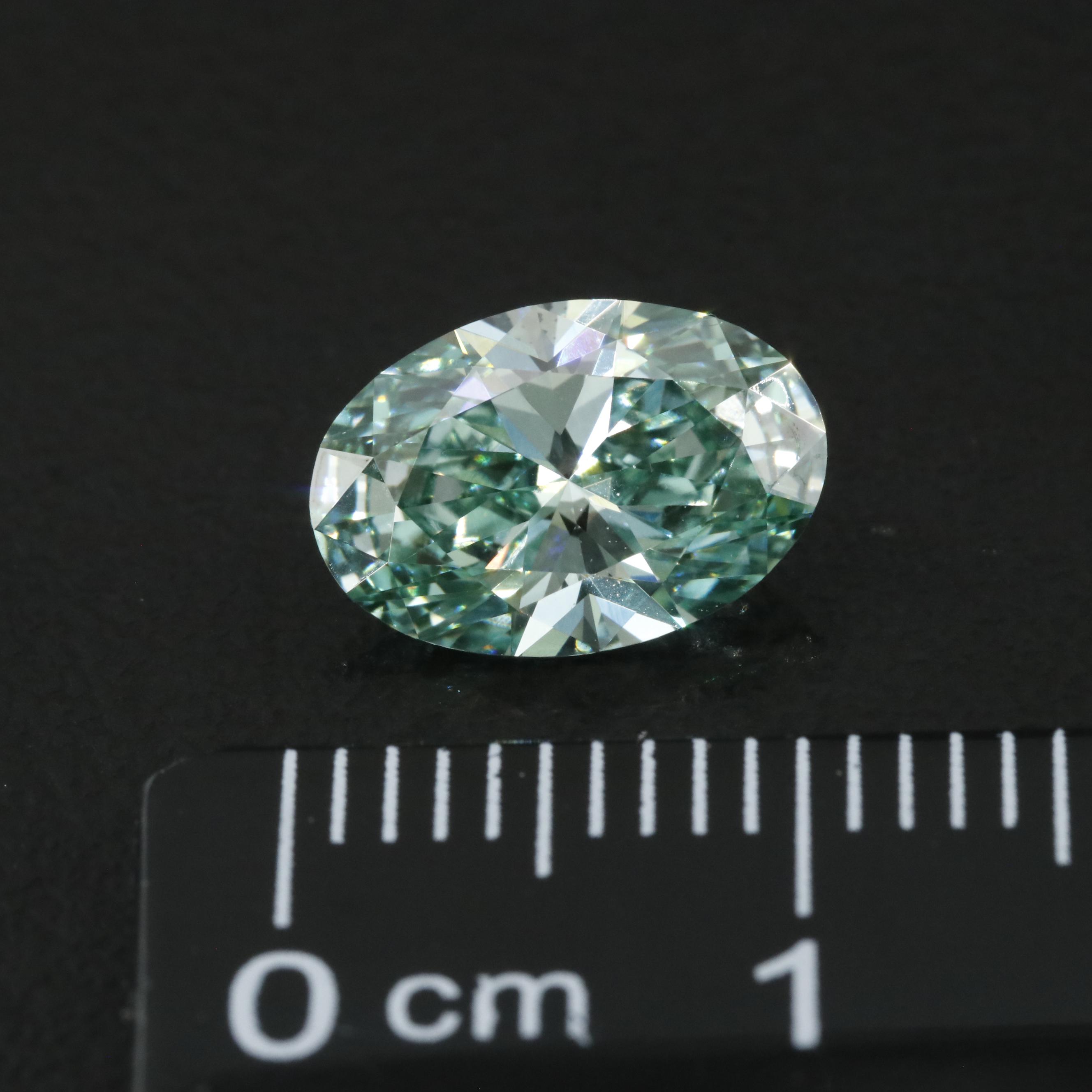 Loose 2.03 CT Fancy Vivid Green Lab Grown Diamond with IGI Report