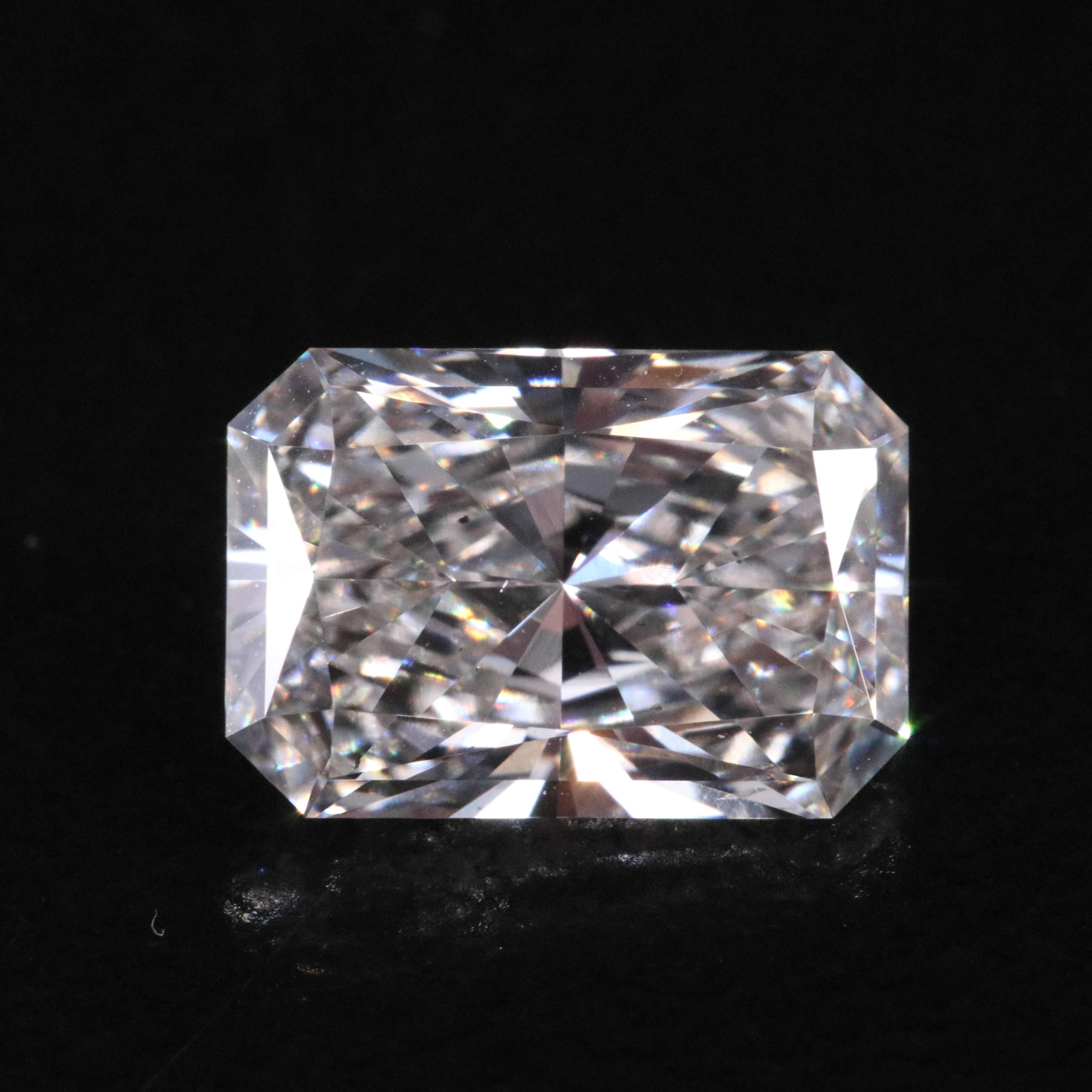 Loose 1.88 CT Lab Grown Diamond with IGI Report