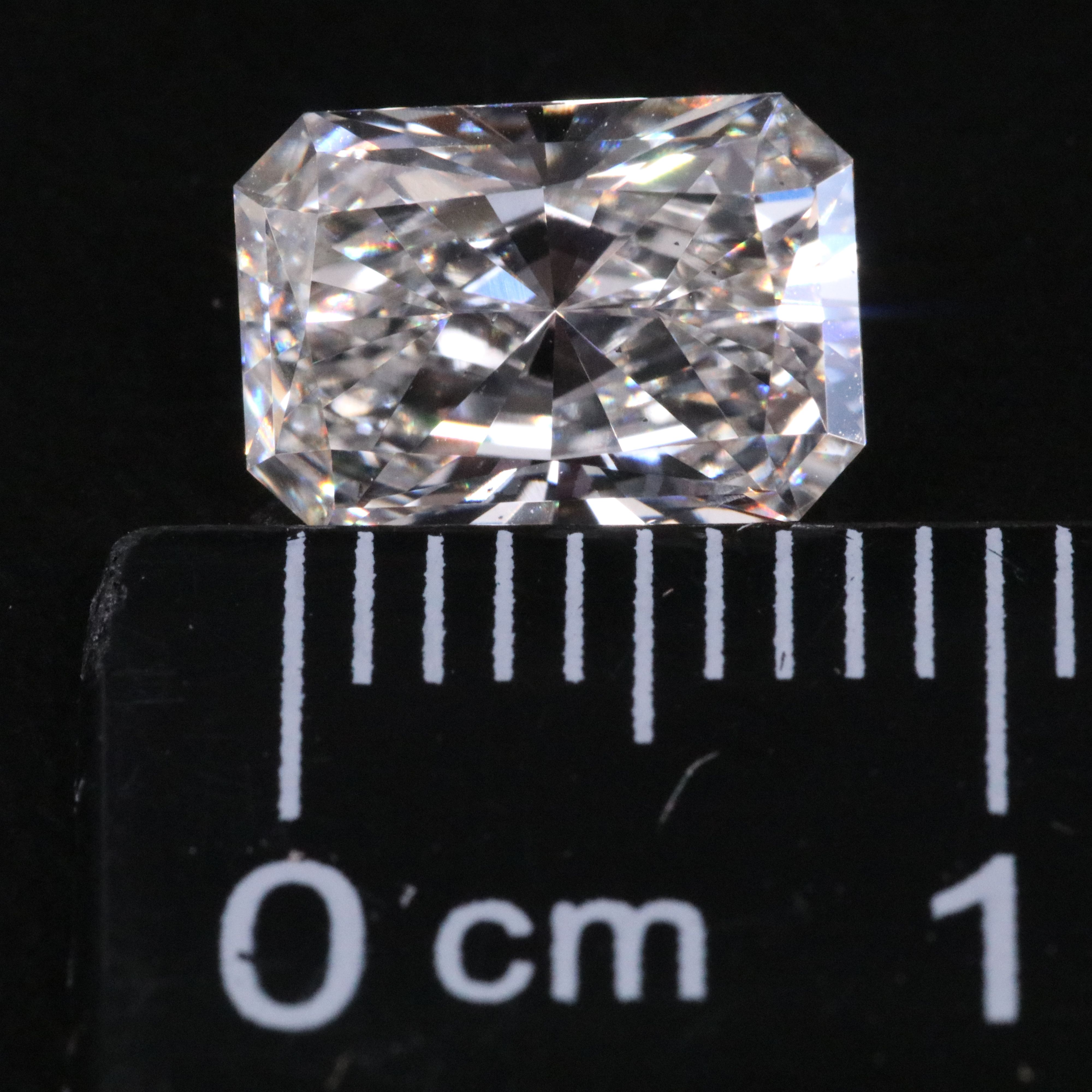 Loose 1.88 CT Lab Grown Diamond with IGI Report