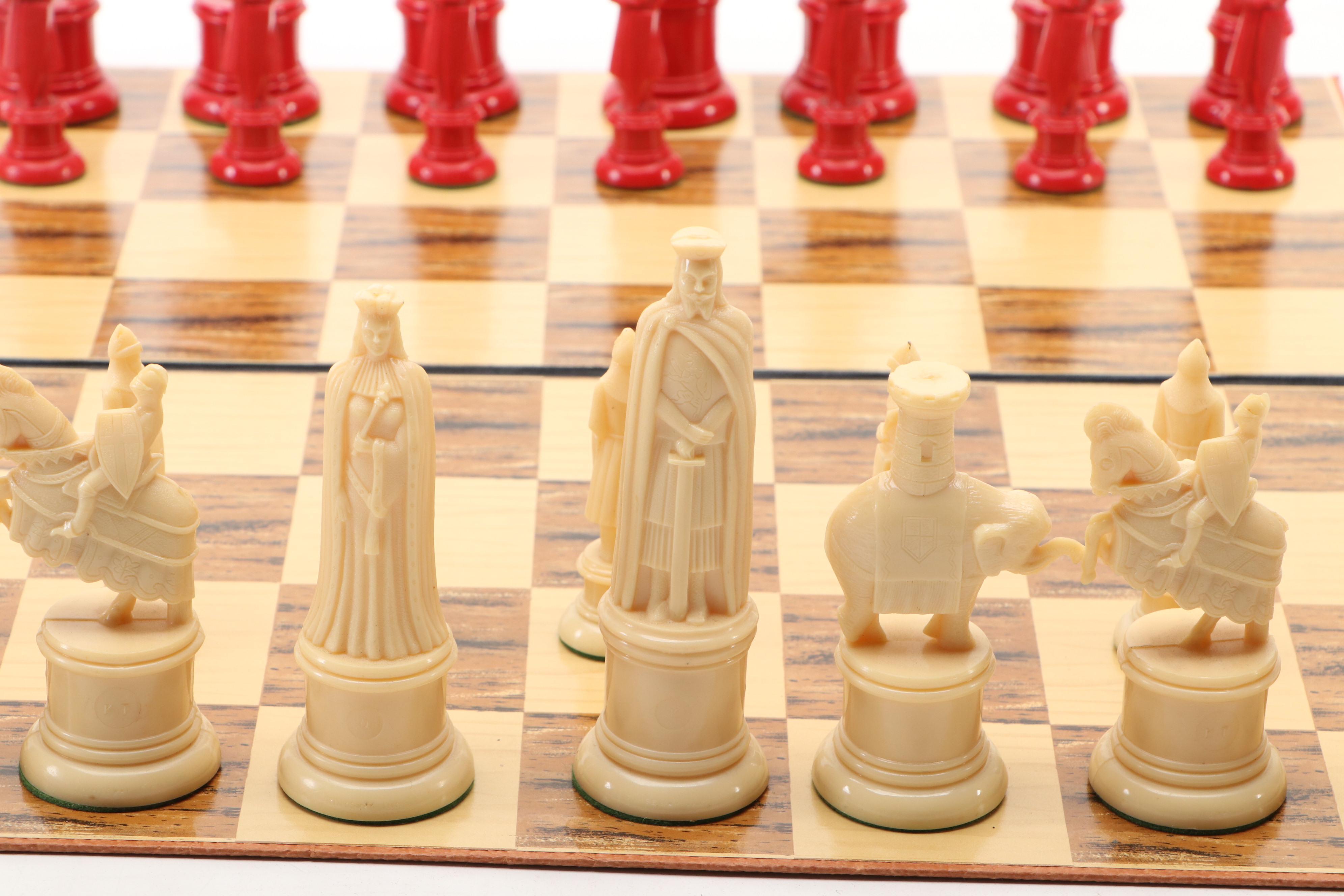 Kingsway Florentine "Century Figure" Chess Set, Mid-20th C.