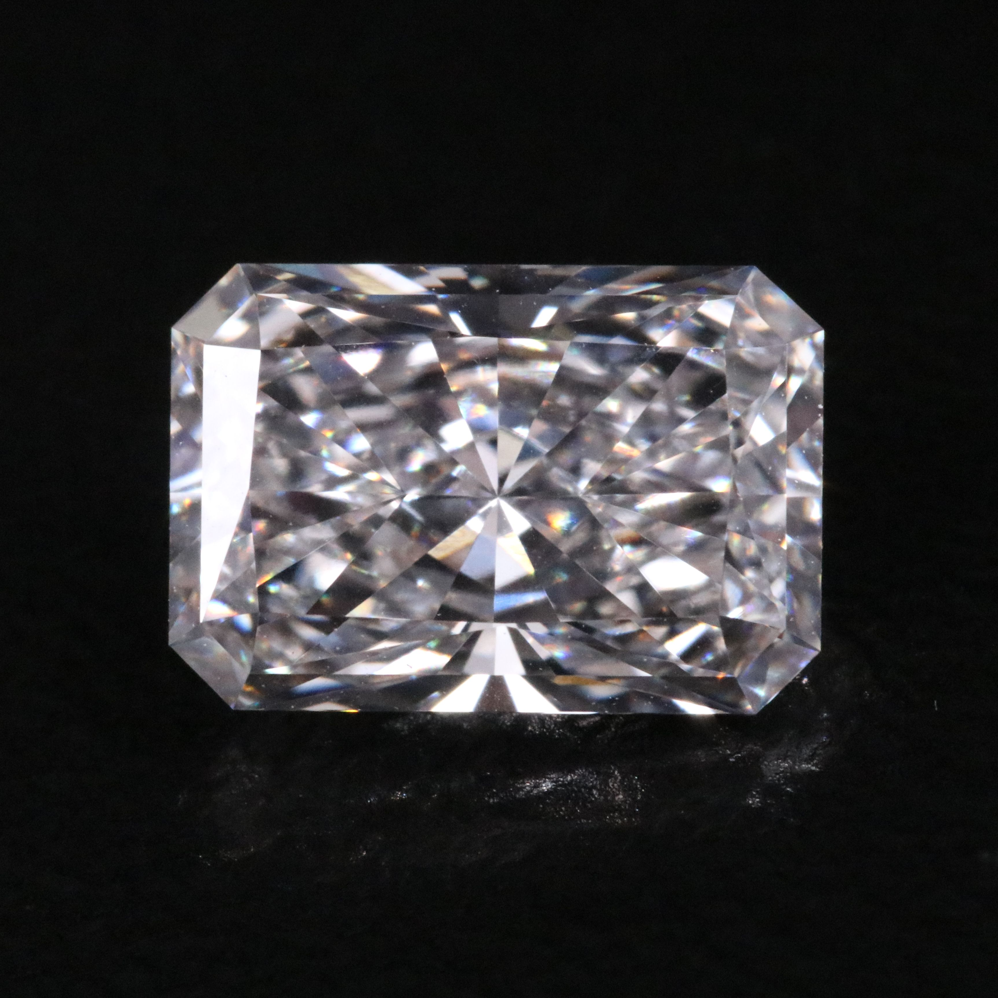 Loose 1.40 CT Lab Grown Diamond with IGI Report