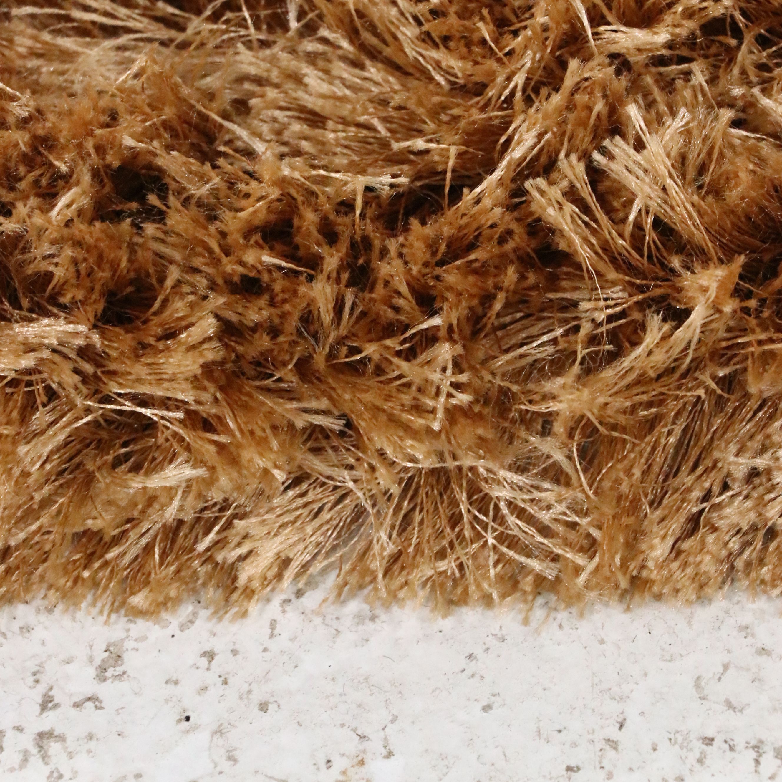 5'4 x 7'7 Hand-Tufted The Rug Market America "Sensual" Shag Area Rug