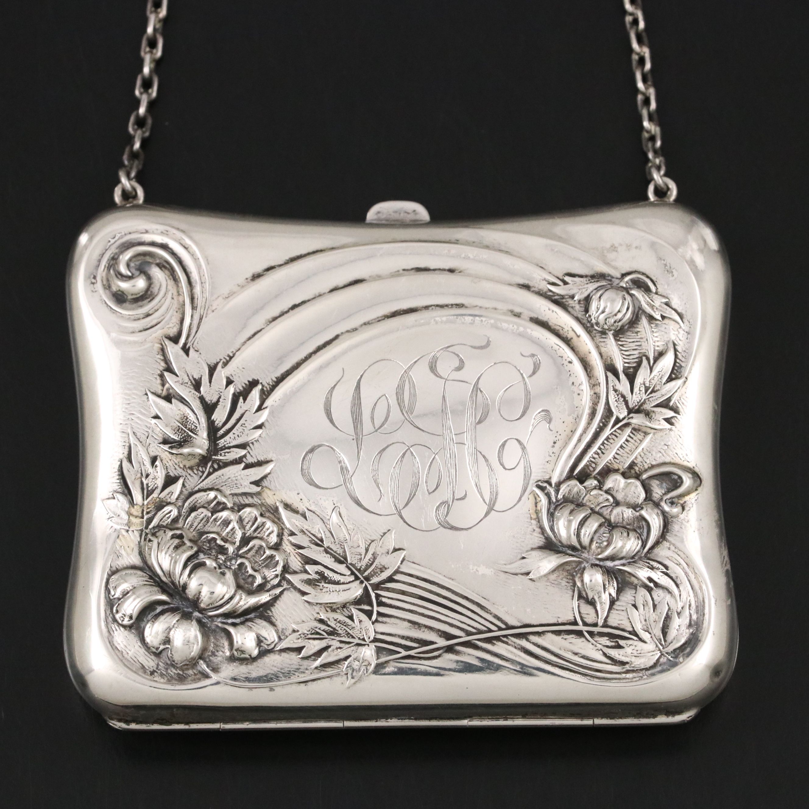 800 Sterling Silver Repoussé Chain Wallet, Early to Mid-20th Century