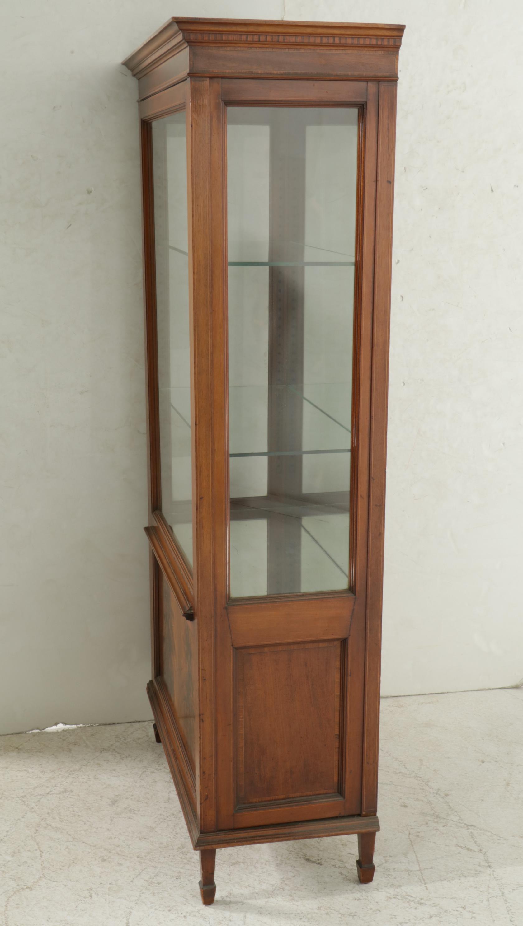 Edwardian Flame Mahogany Mirrored Display Case, Early 20th Century