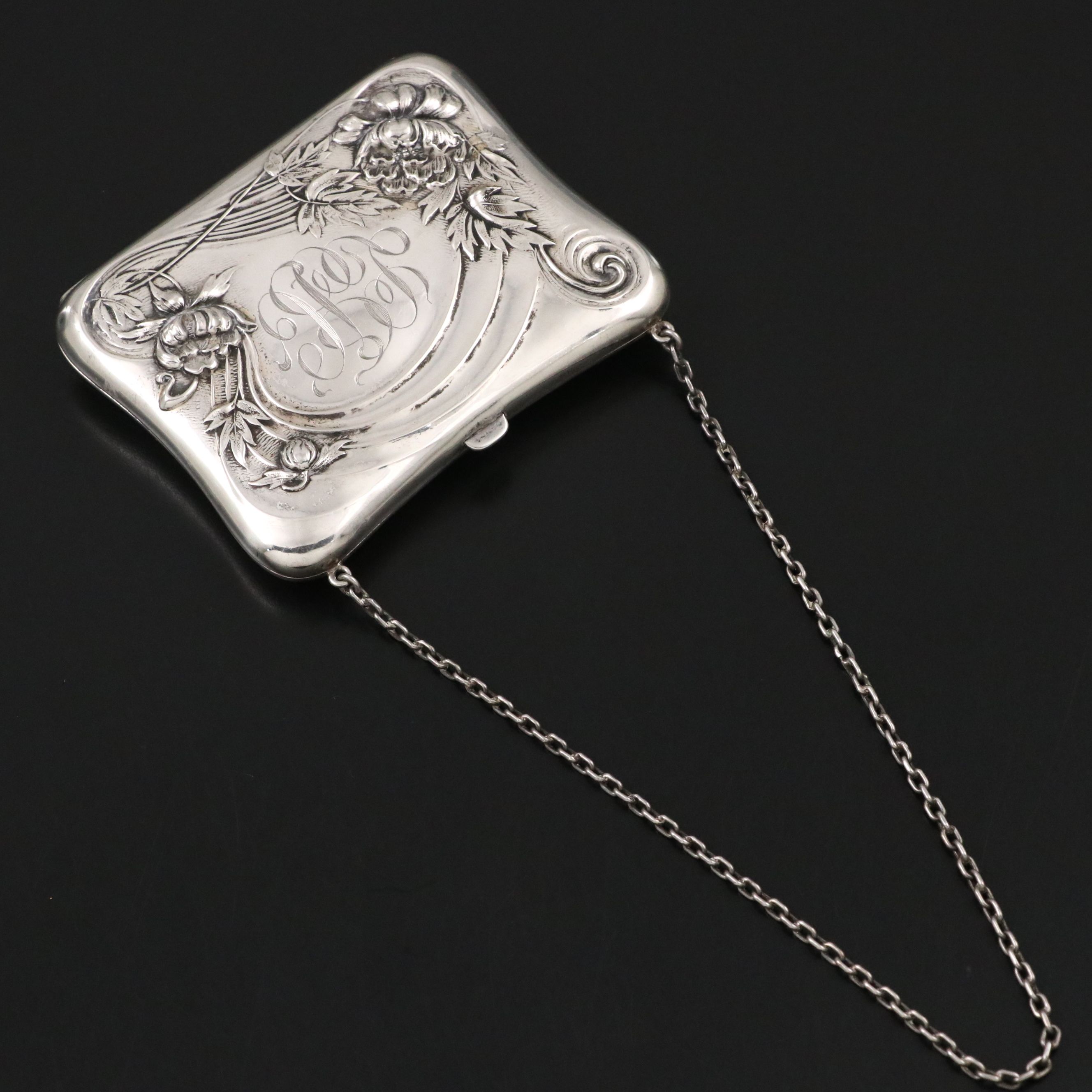 800 Sterling Silver Repoussé Chain Wallet, Early to Mid-20th Century