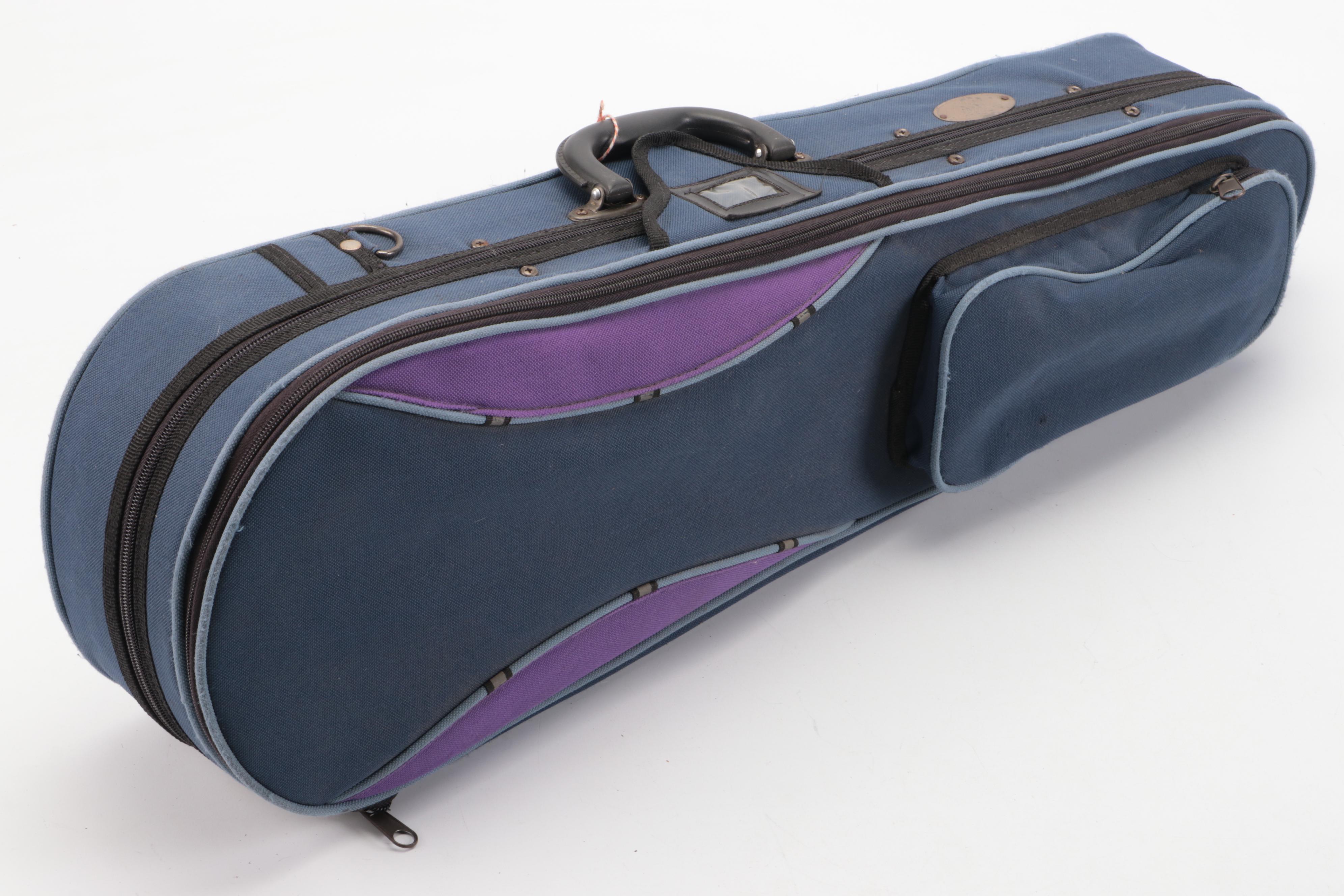 Stentor Music Co. Student Violin with Bow and Travel Case