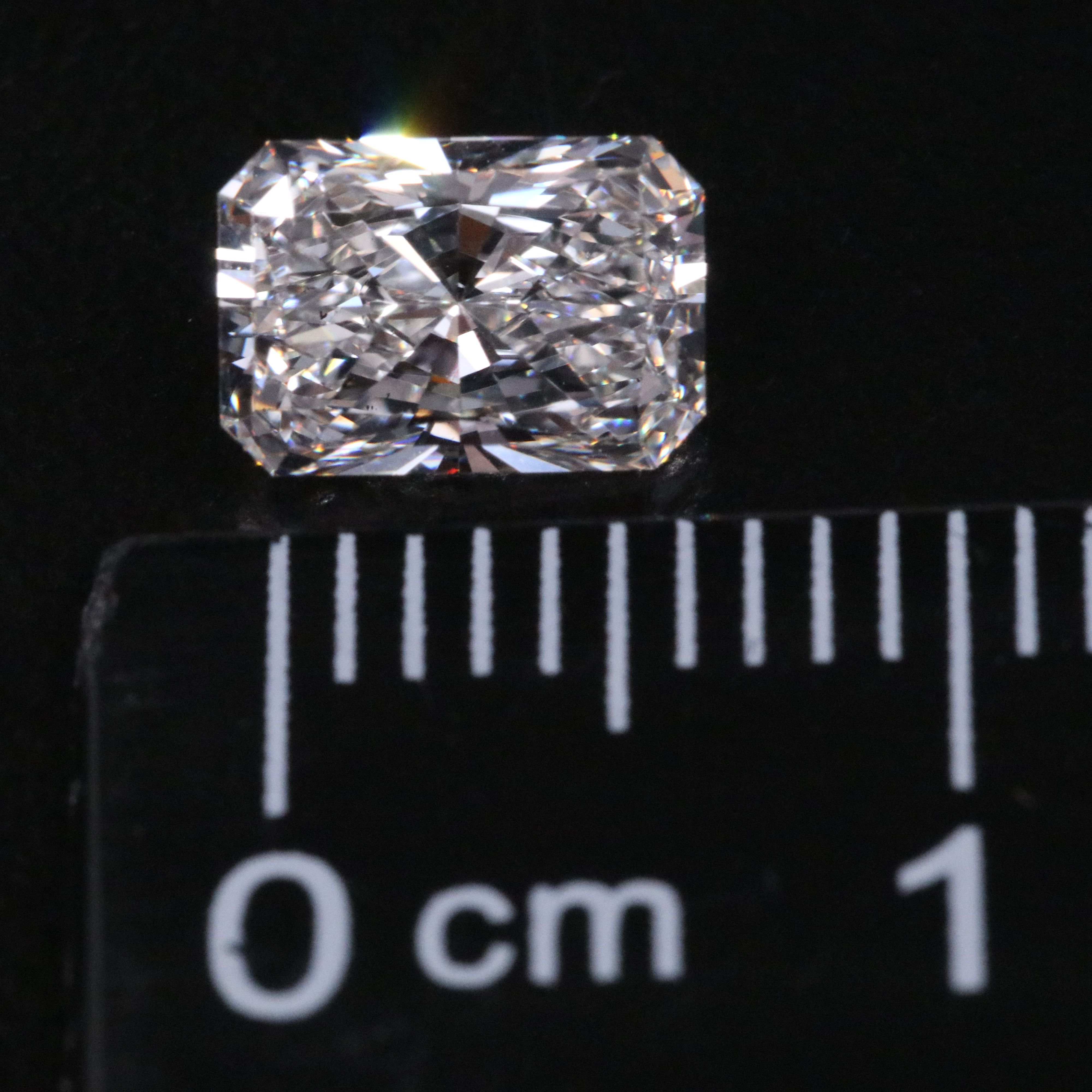 Loose 1.04 CT Lab Grown Diamond with IGI Report