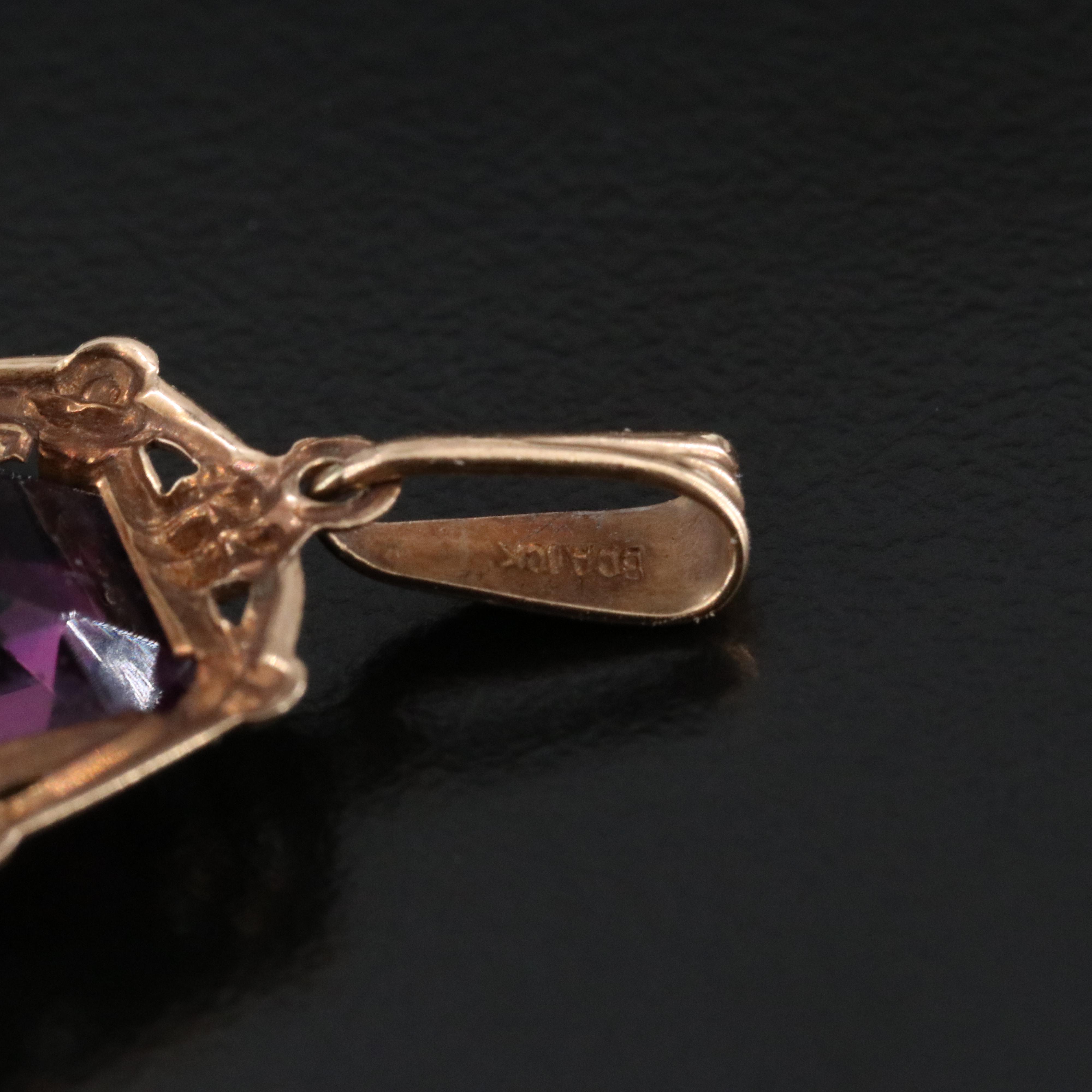 Vintage 10K Glass Pendant