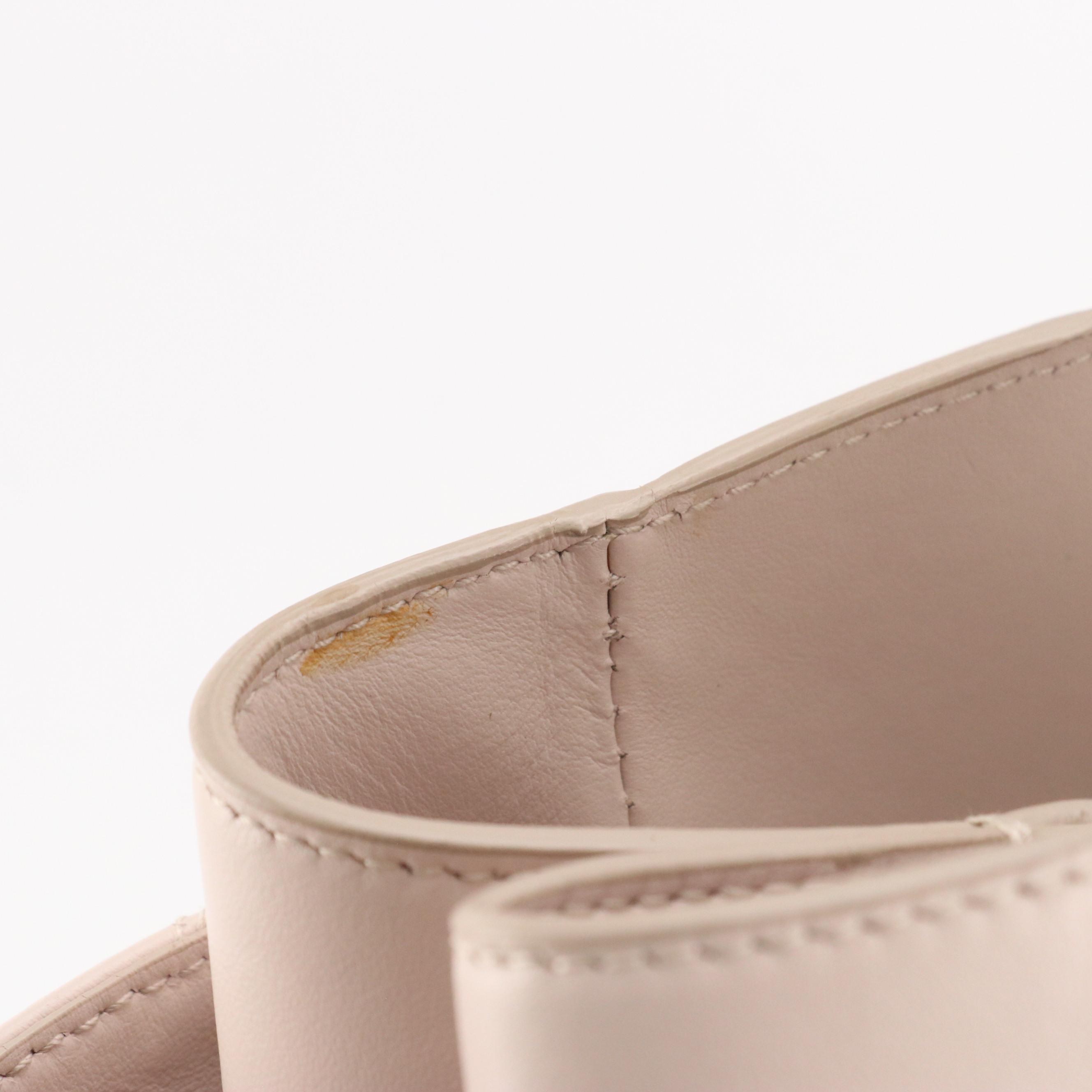 Salvatore Ferragamo Medium Lianne Tote in Matelassé Leather