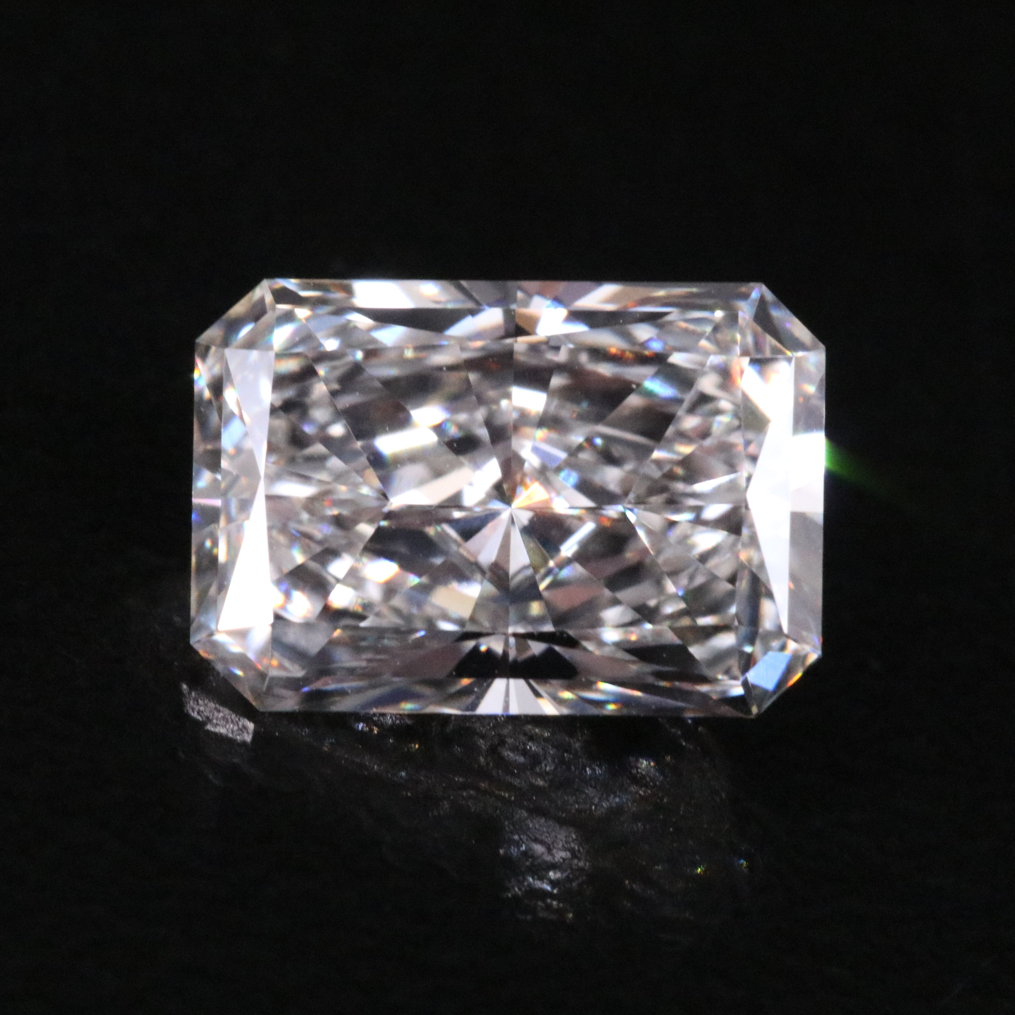 Loose 1.93 CT Lab Grown Diamond with IGI Report
