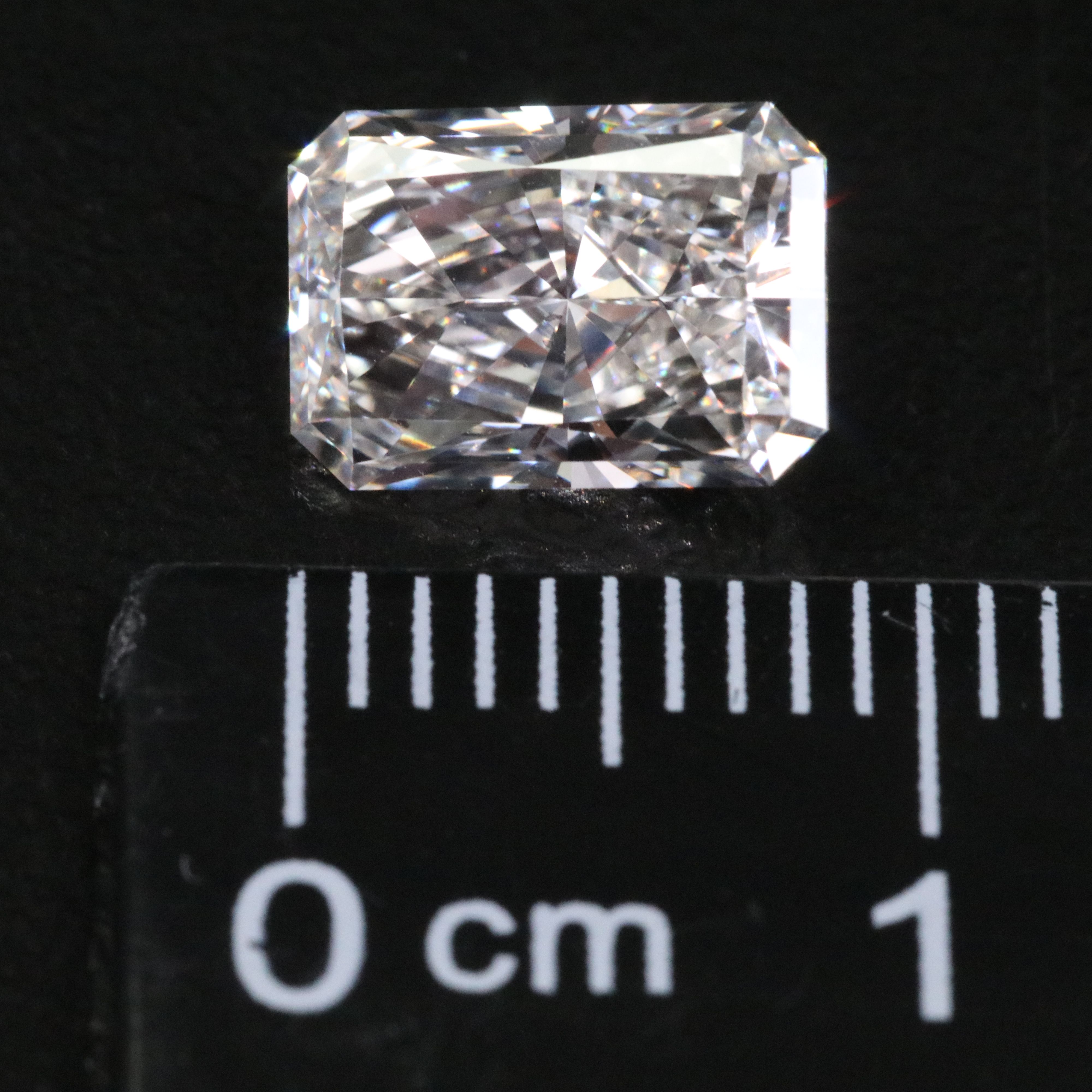 Loose 1.93 CT Lab Grown Diamond with IGI Report