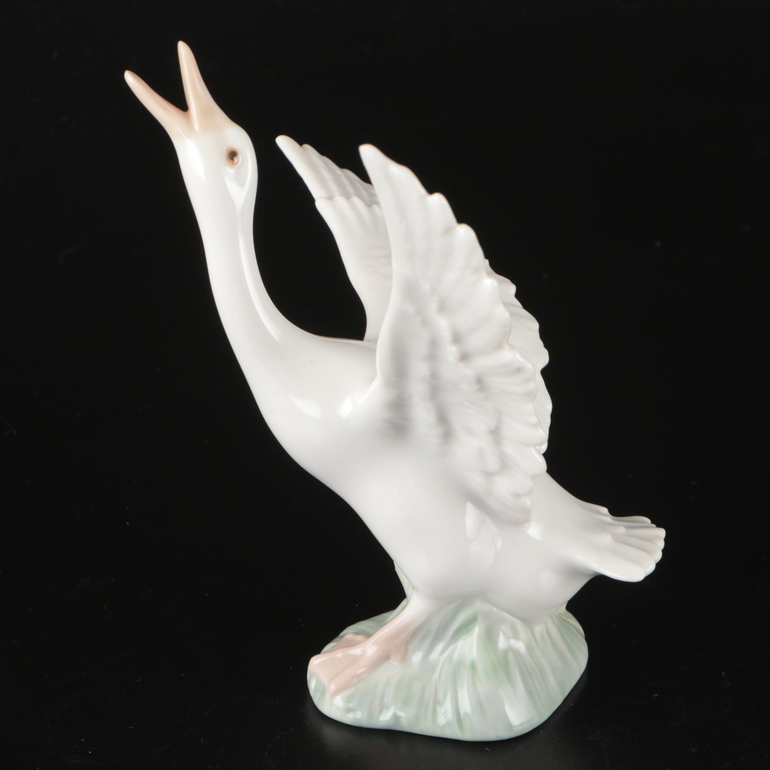 Lladró Swan and Cygnets Porcelain Figure with Other Figurines