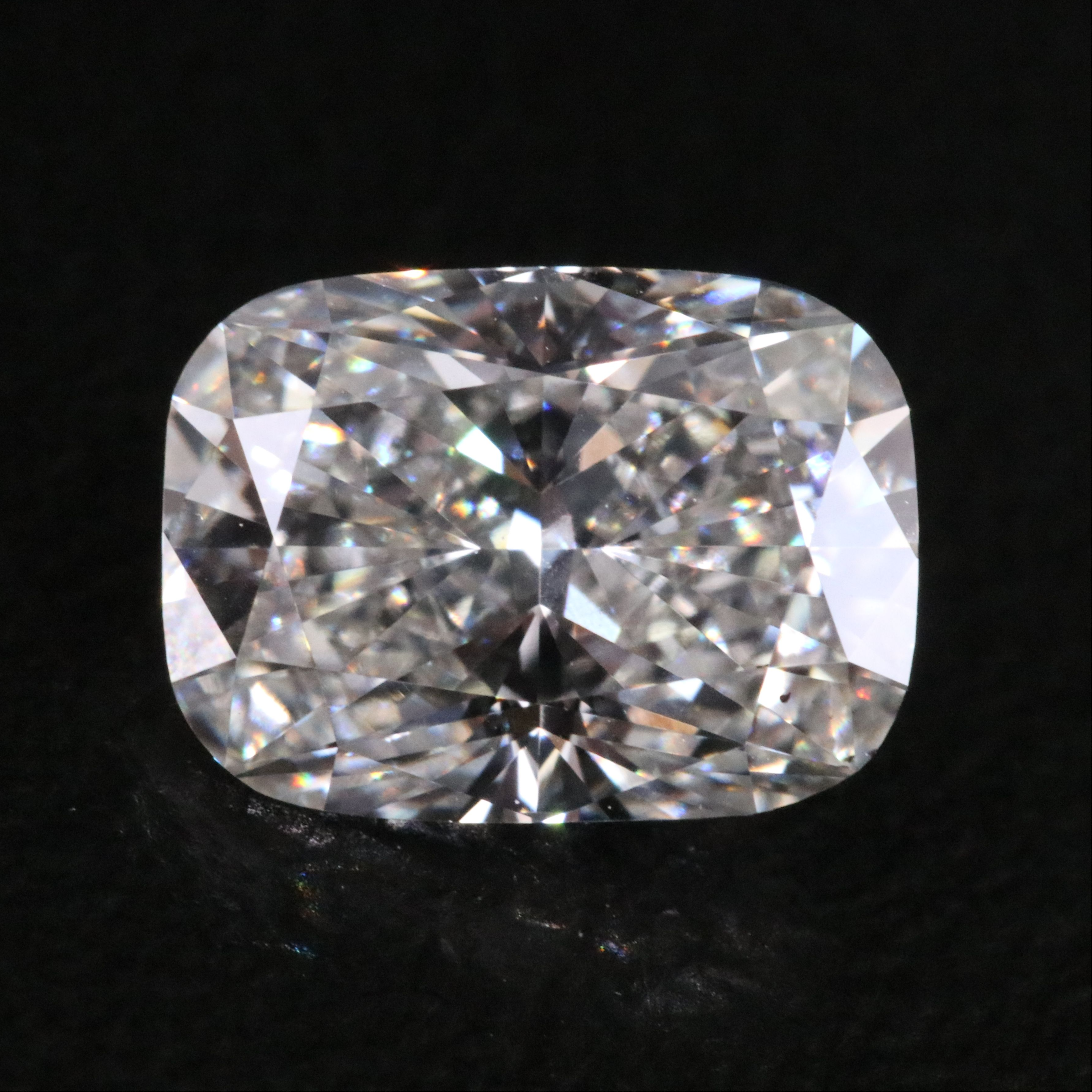 Loose 1.89 CT Lab Grown Diamond with IGI Report