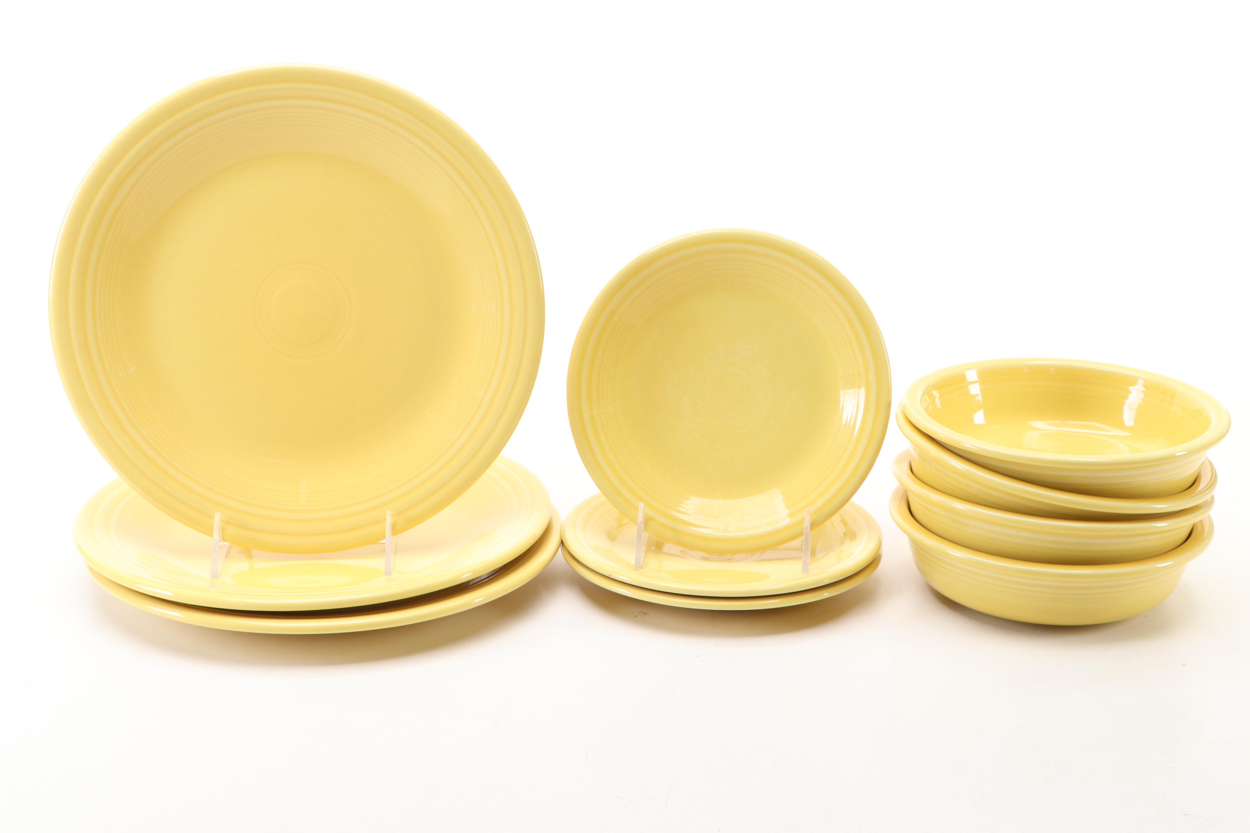 Homer Laughlin "Fiesta" Sunflower Dinnerware and Betty Crocker Bowl