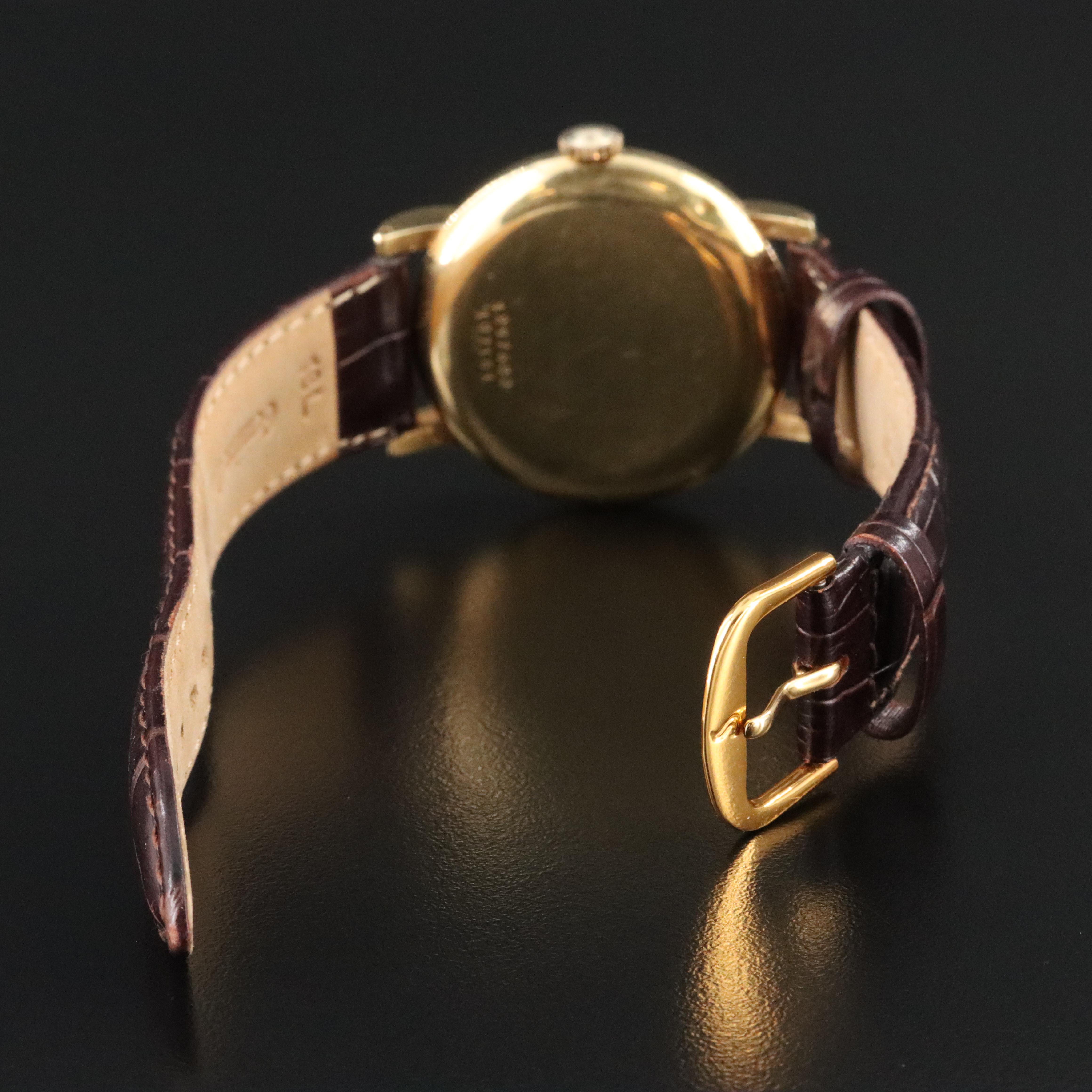 Universal Geneve 18K Gold Vintage Watch