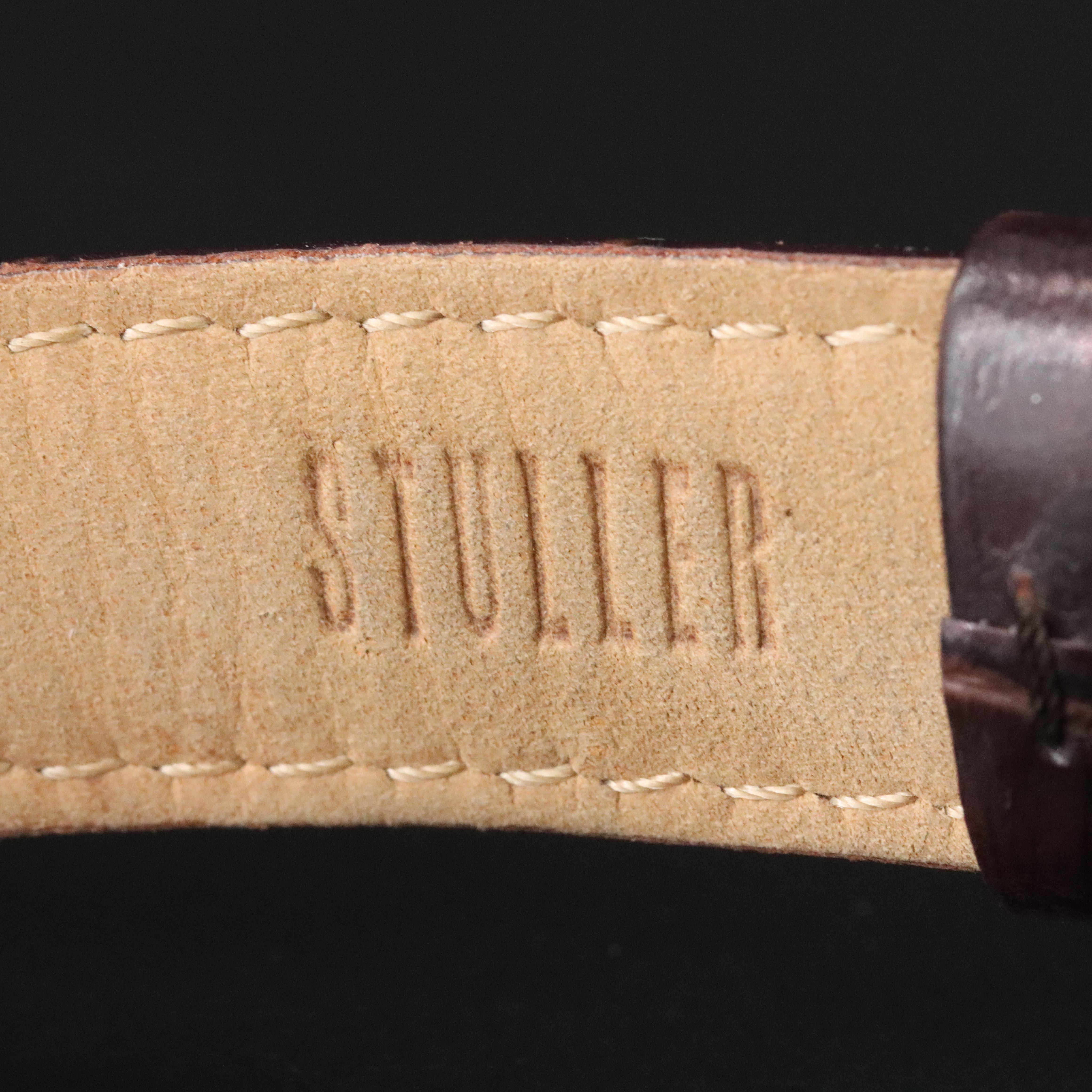 Universal Geneve 18K Gold Vintage Watch