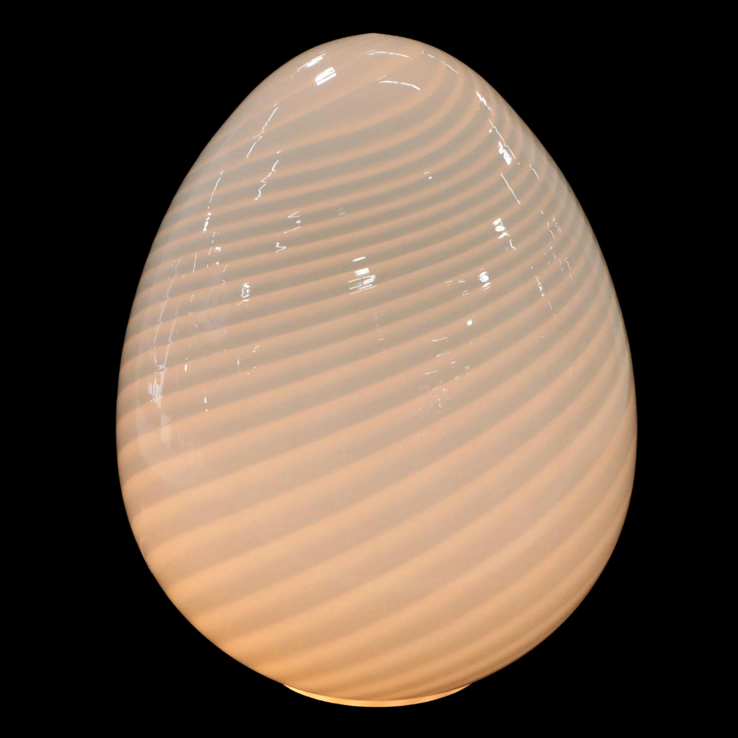 Vetri Murano Style Swirled Glass Egg Accent Lamp, Vintage