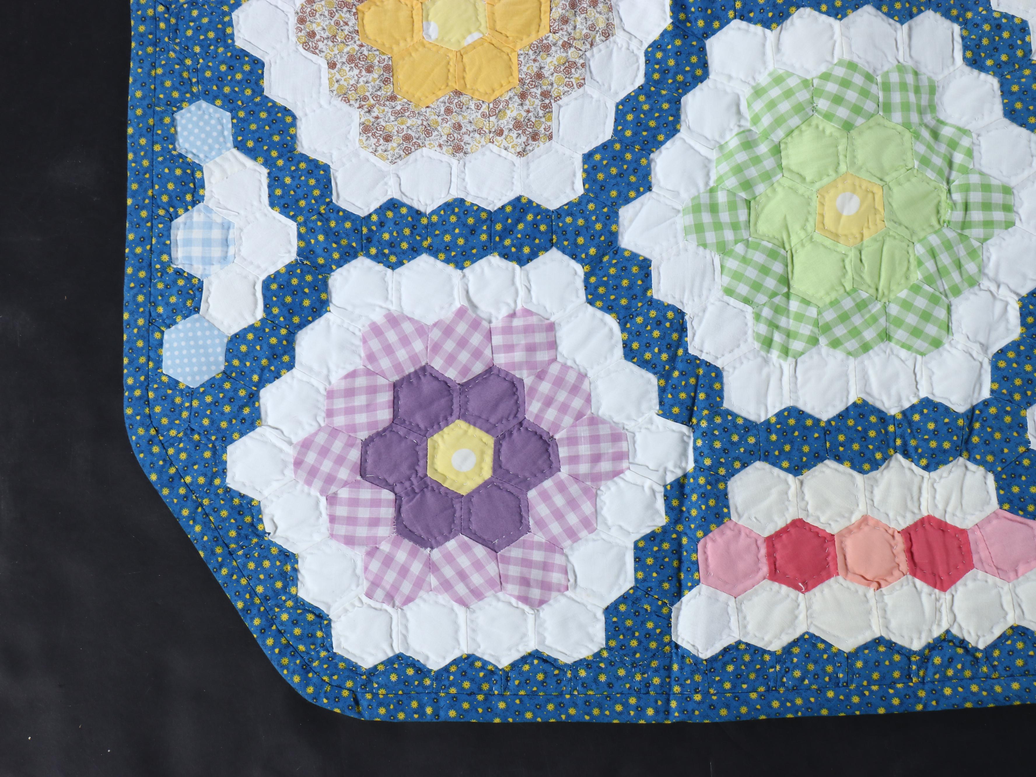 Handmade "Grandmother's Flower Garden" Pieced Quilt, 20th Century