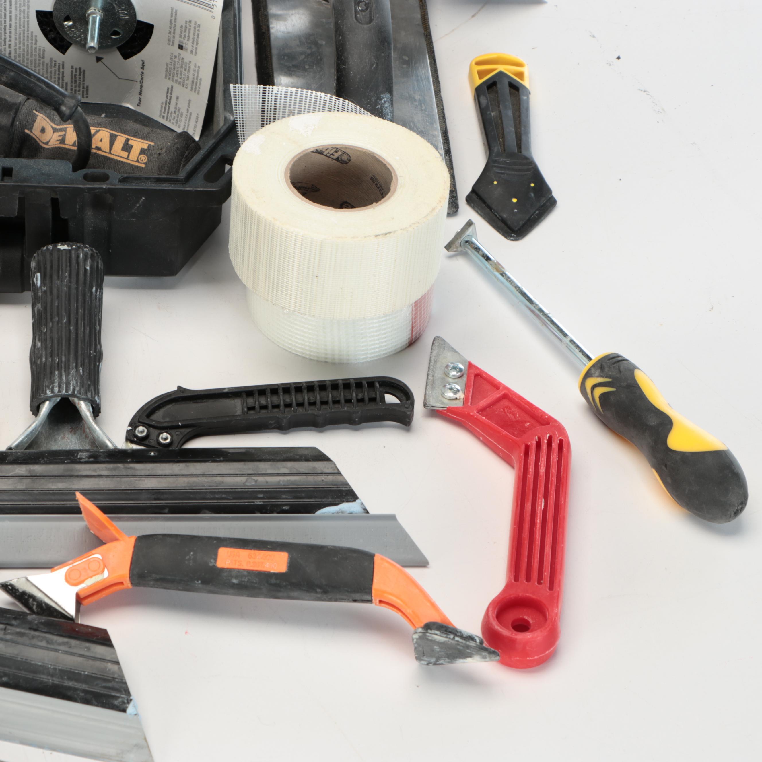 Black+Decker Cyclone Hand Sander with Other Tools and Accessories