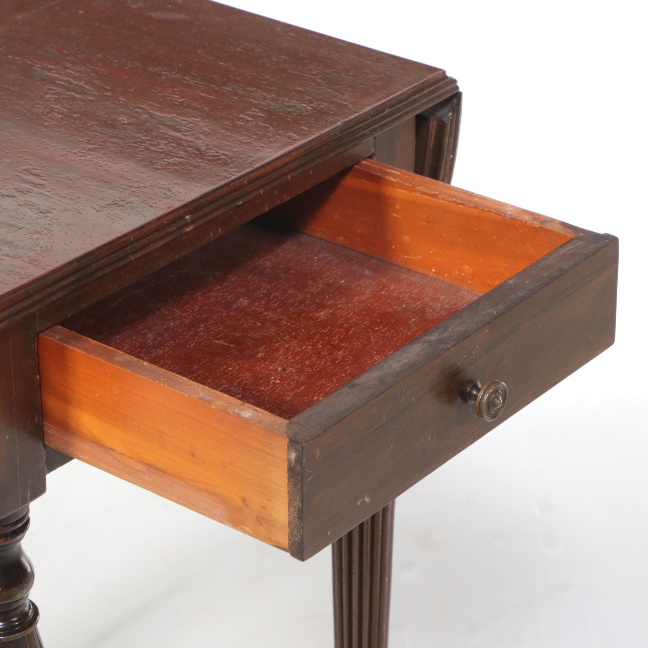 Sheraton Style Mahogany Drop-Leaf Side Table