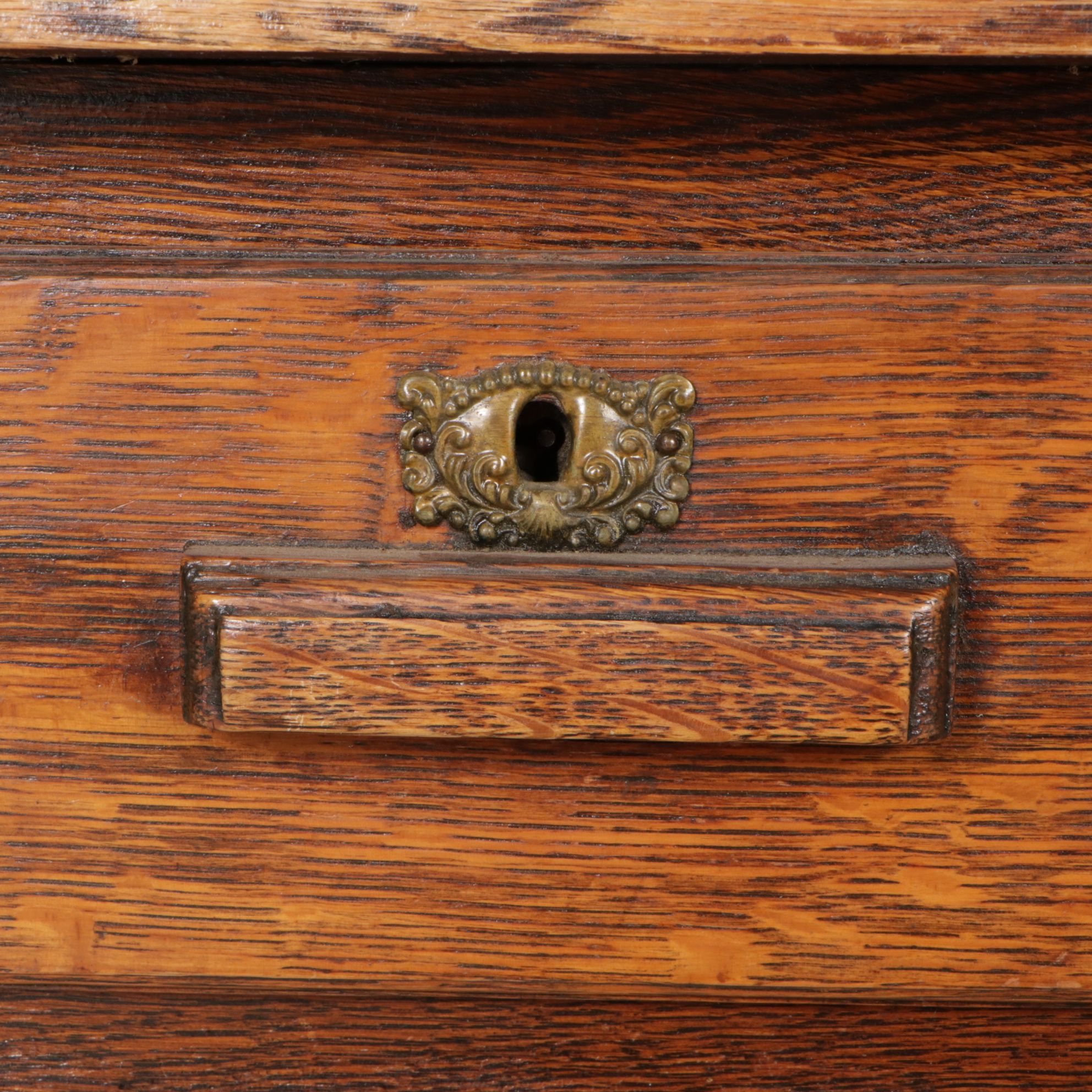 Quarter Sawn Oak Desk, Early 20th Century