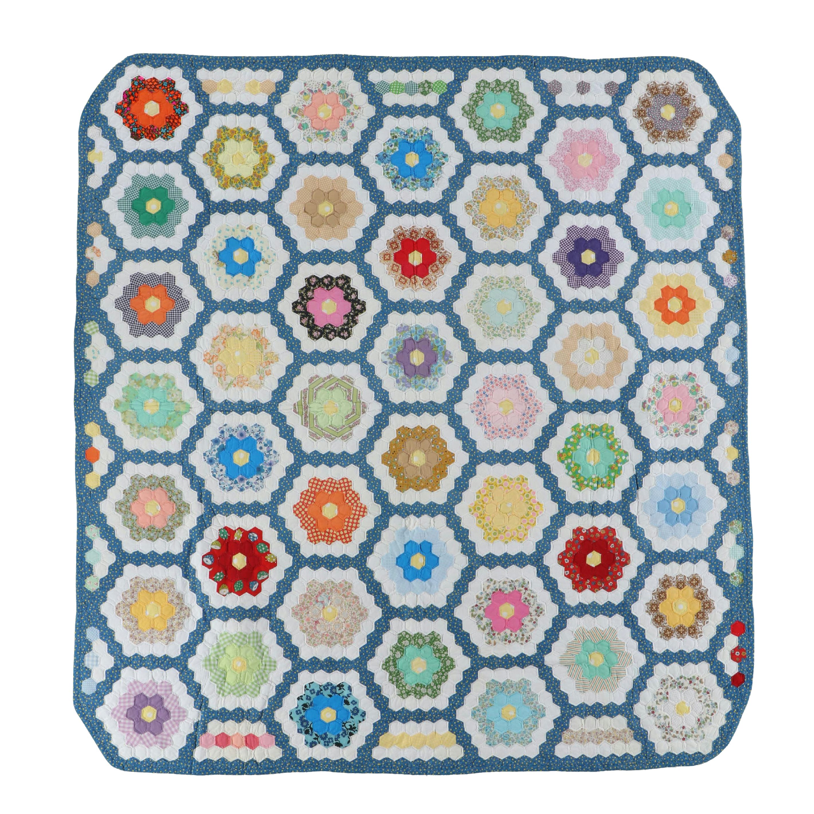 Handmade "Grandmother's Flower Garden" Pieced Quilt, 20th Century